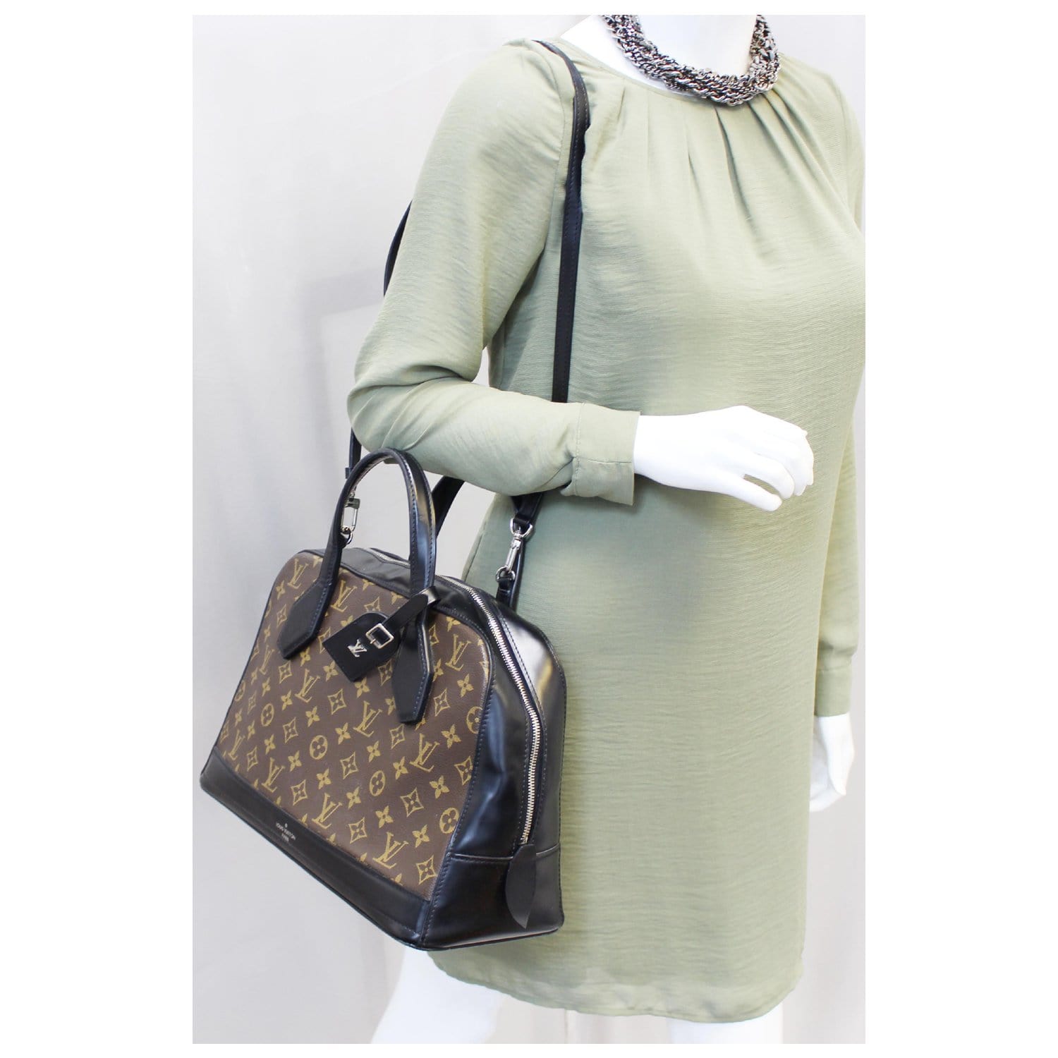 Louis Vuitton Monogram Infrarouge Dora Soft BB Satchel, Louis Vuitton  Handbags