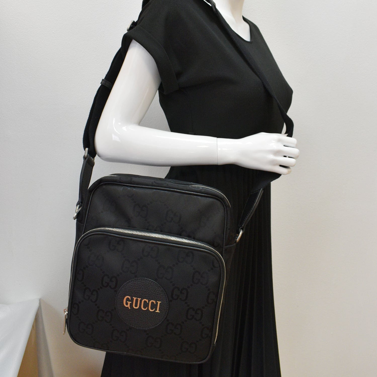 Gucci Off The Grid Pouch Black
