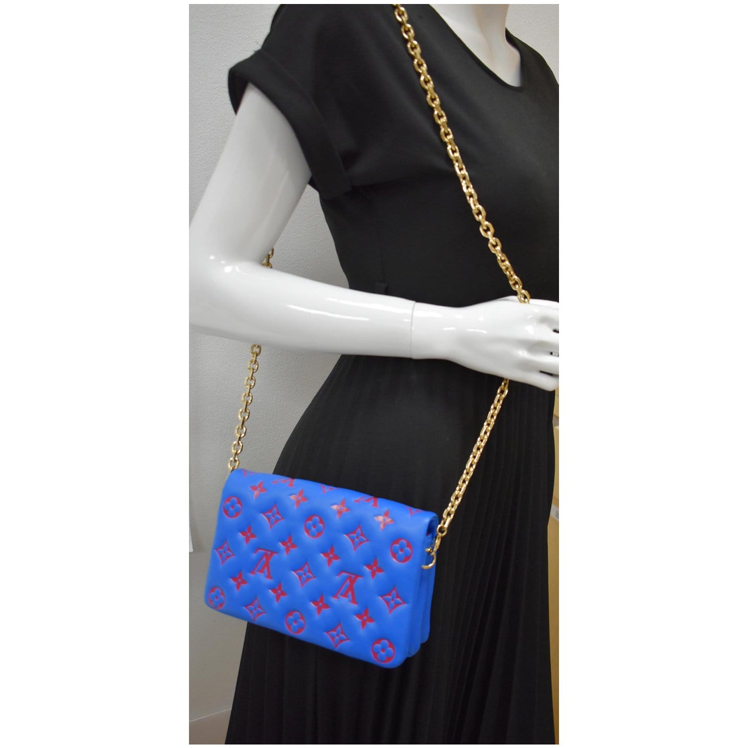 Louis Vuitton - Authenticated Coussin Handbag - Leather Blue For Woman, Never Worn