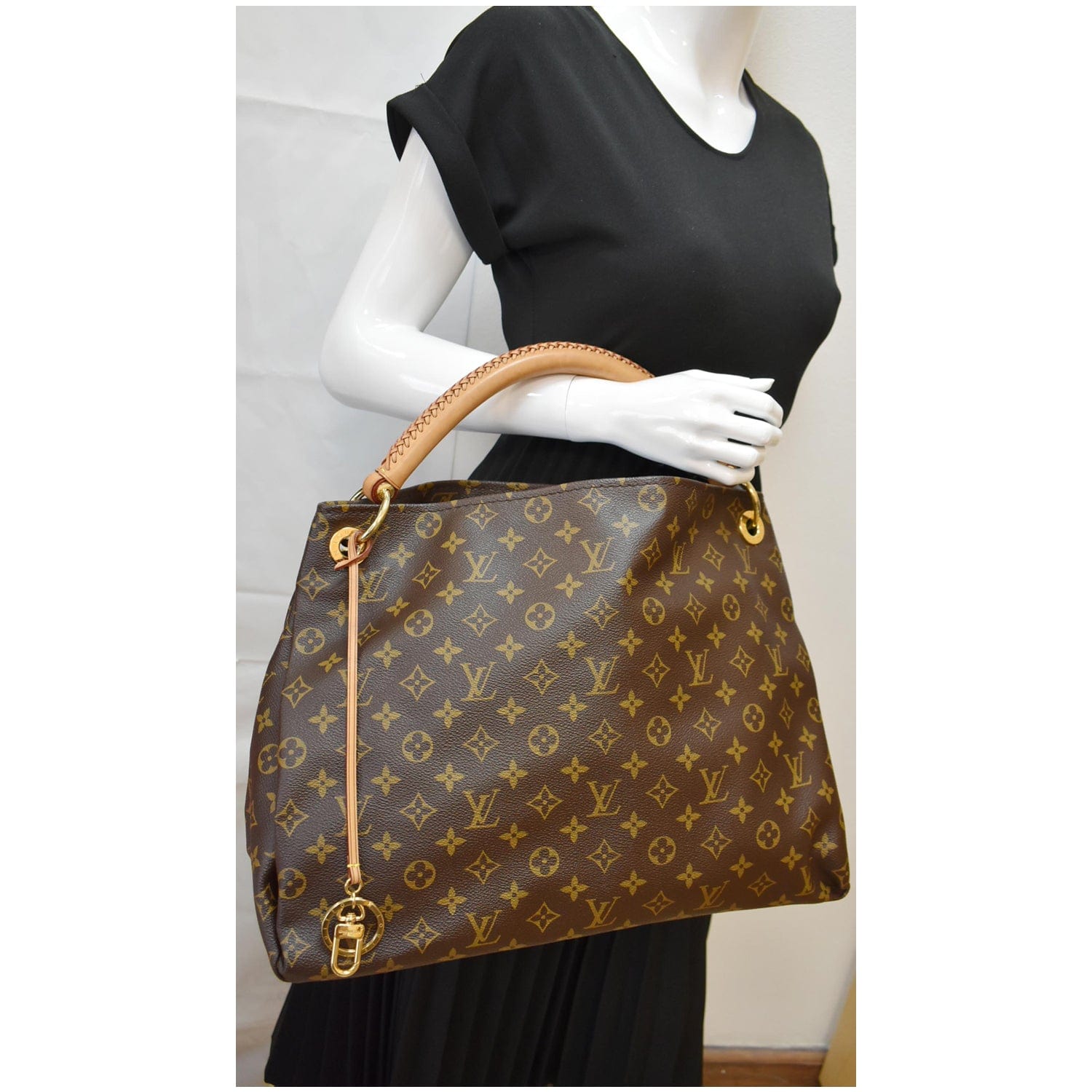 Louis Vuitton Artsy MM M40249 Handbags