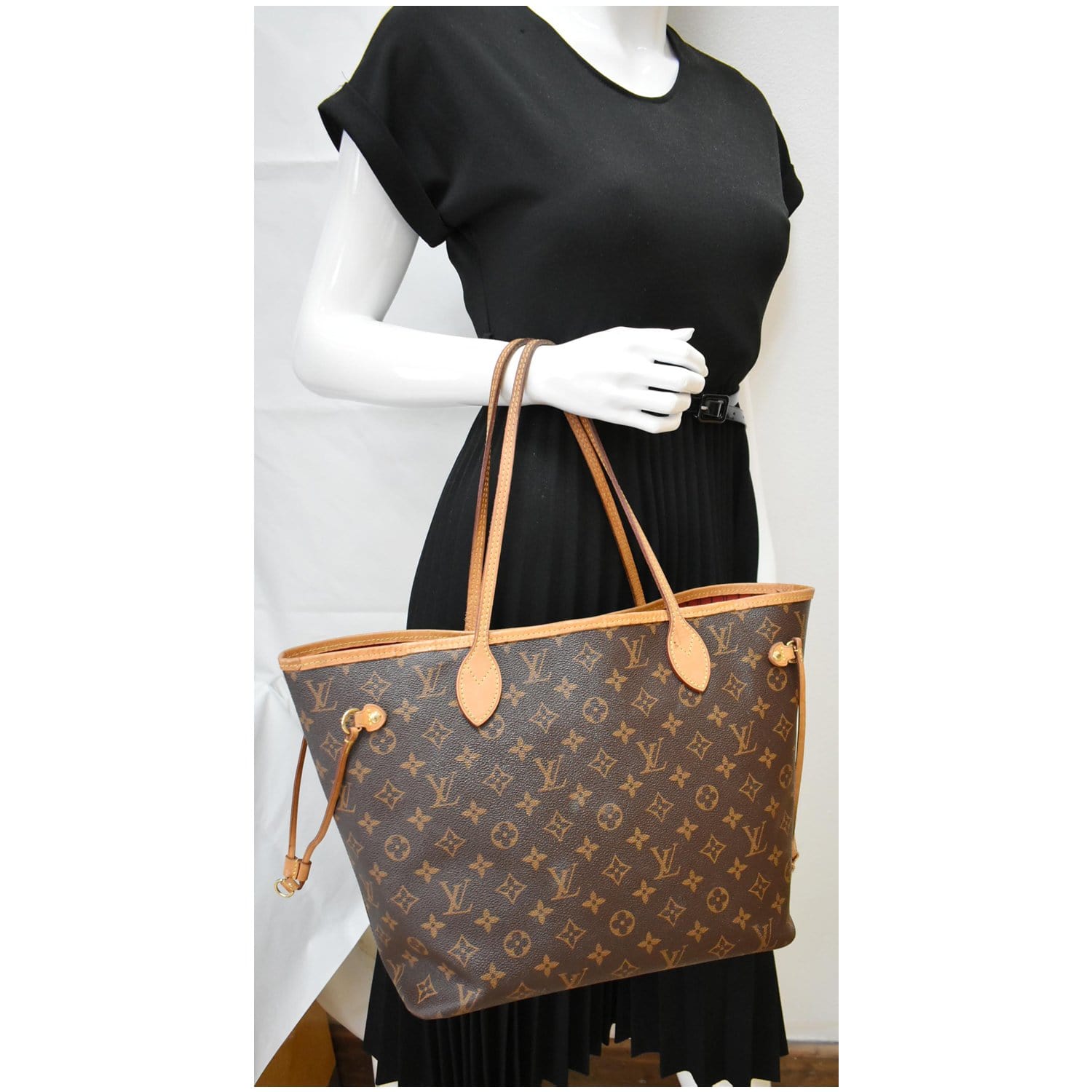 Louis+Vuitton+Neverfull+Red+Interior+Tote+MM+Brown+Canvas for sale