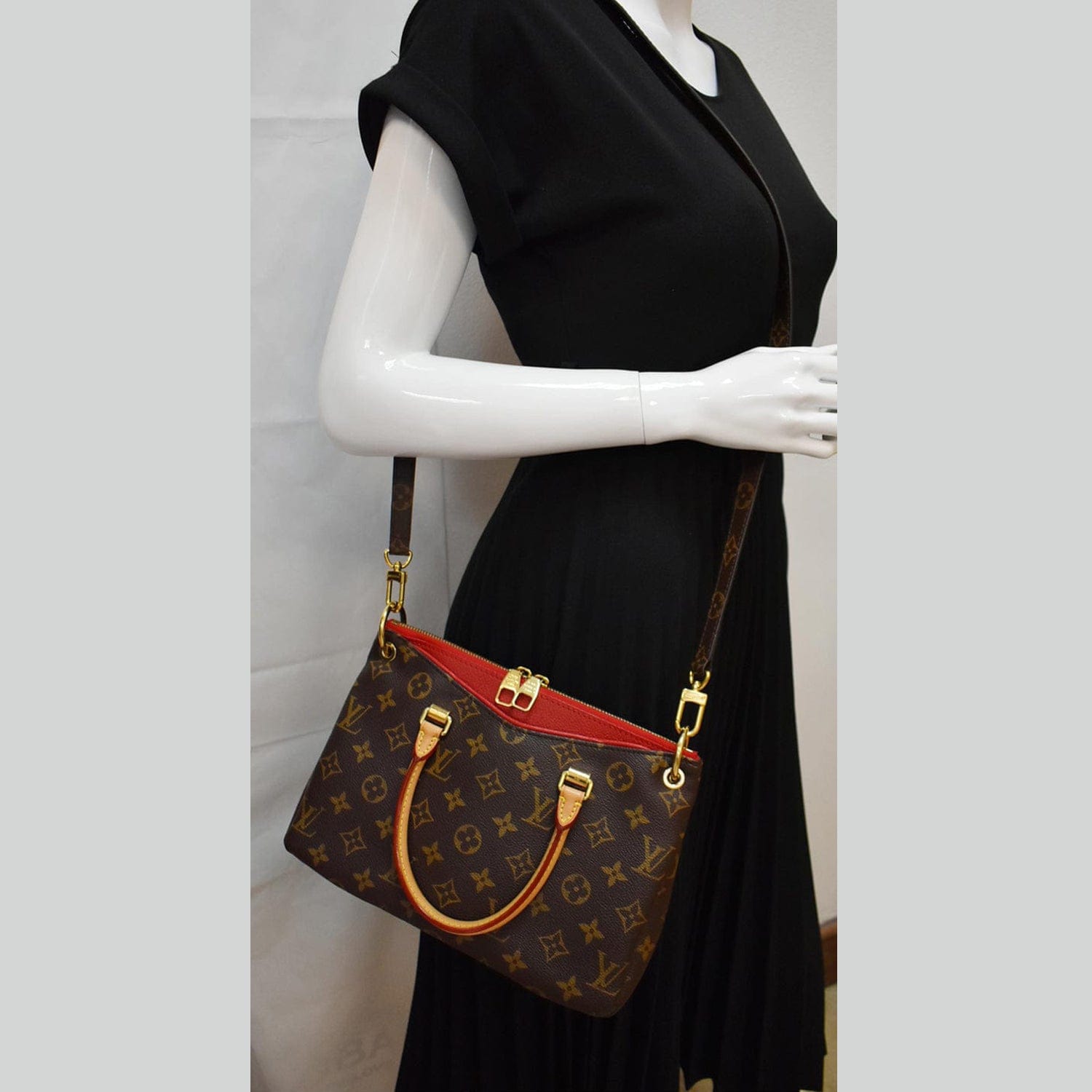 Louis Vuitton Monogram Pallas BB - Brown Crossbody Bags, Handbags -  LOU811212
