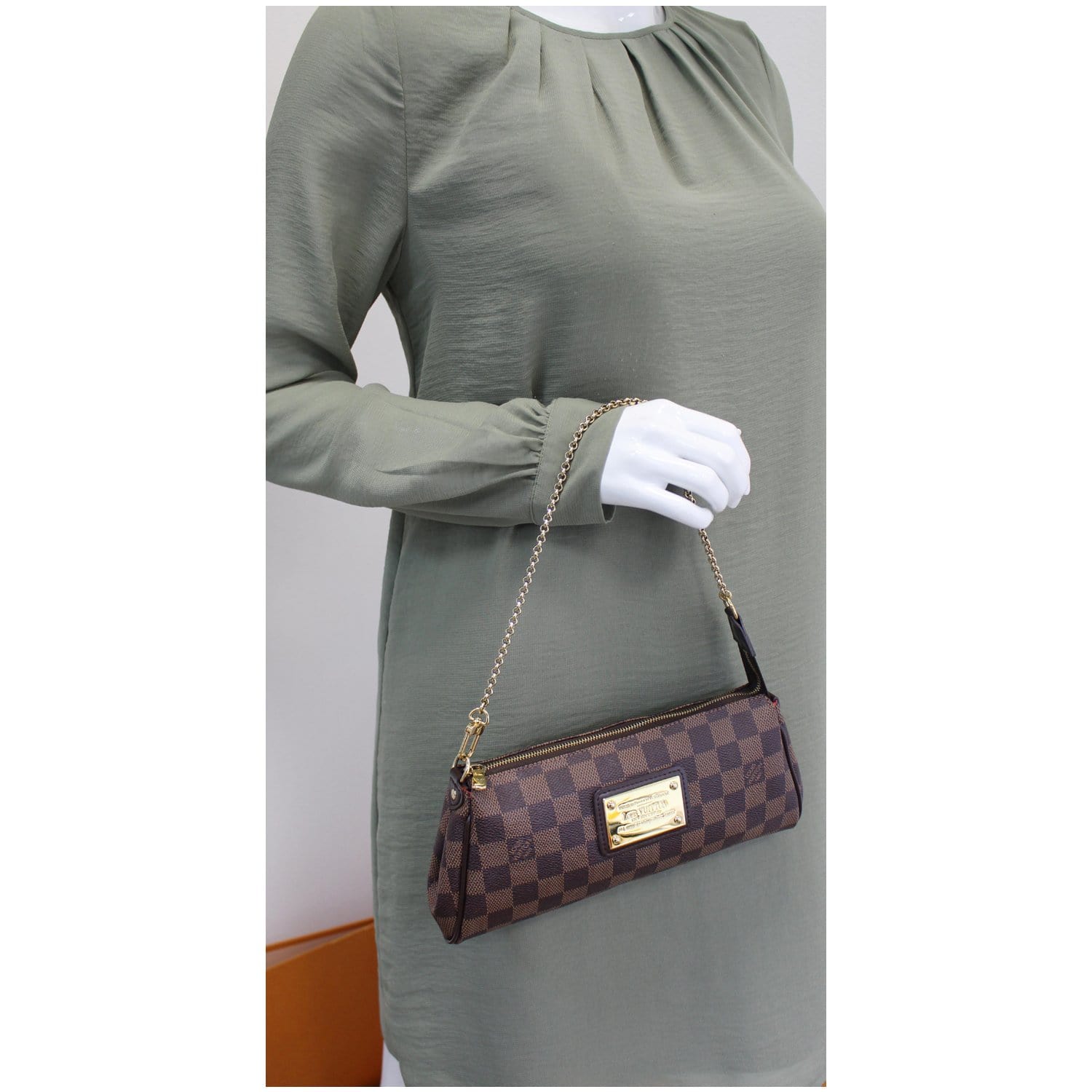 LOUIS VUITTON Pochette Damier Ebene Brown Canvas Eva Clutch Bag Clutch  Handbag Cloth ref.262637 - Joli Closet