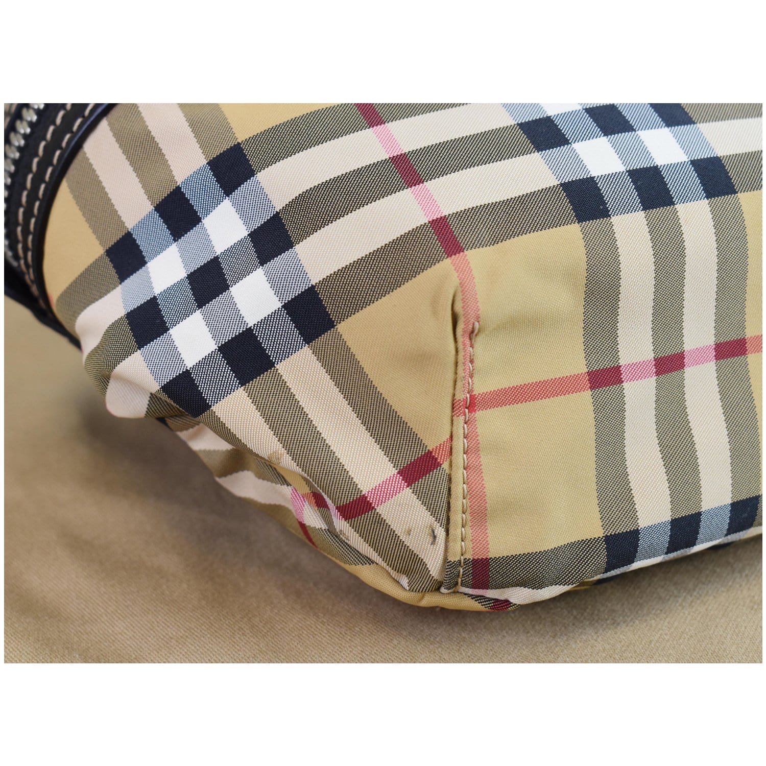 Burberry Vintage Check Flap Diaper Bag - Beige One-Size
