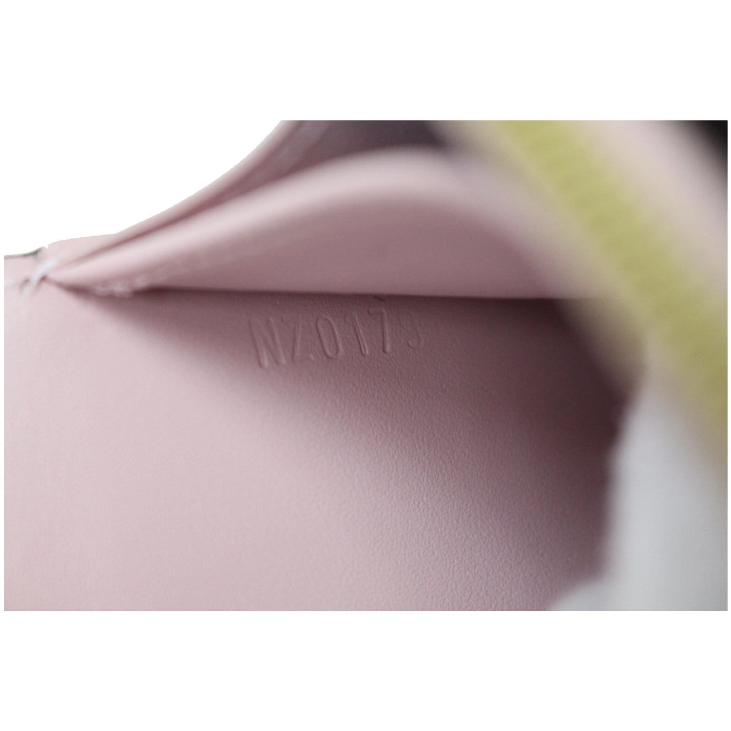 Louis Vuitton Black Monogram Vernis Cherrywood Wallet On Chain Leather  Patent leather ref.1000902 - Joli Closet