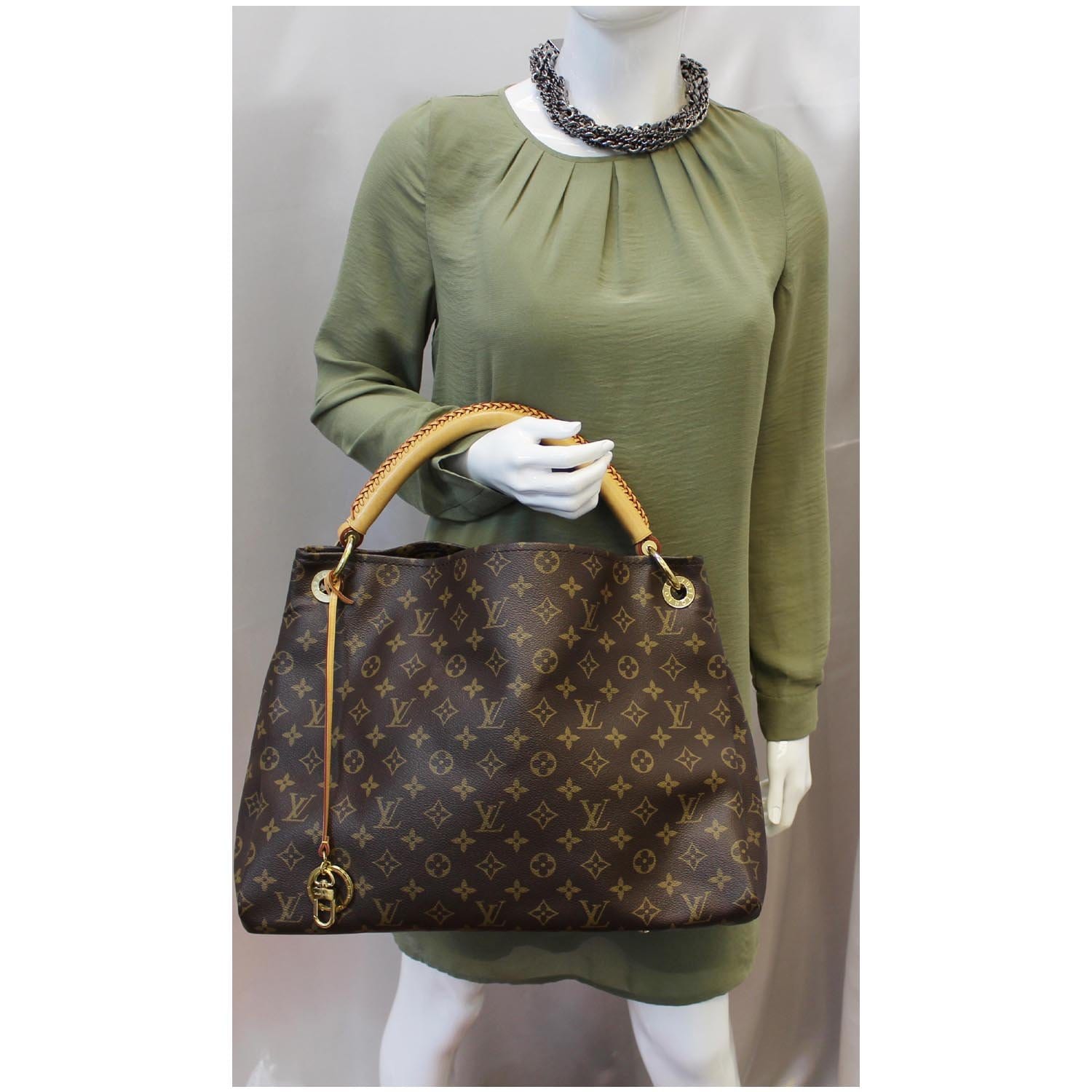 Pre-Owned Louis Vuitton LOUIS VUITTON Artsy MM Monogram Shoulder Bag Ladies  (Good) 