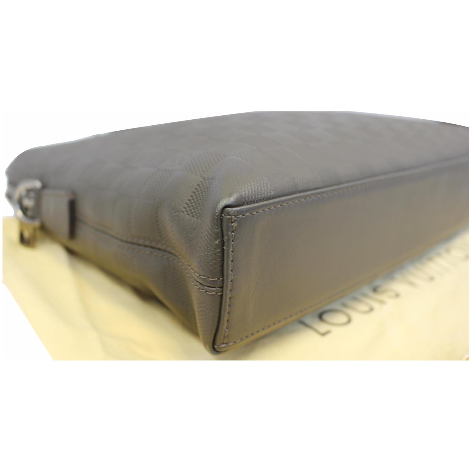 Porte documents jour leather satchel Louis Vuitton Beige in Leather -  33616873