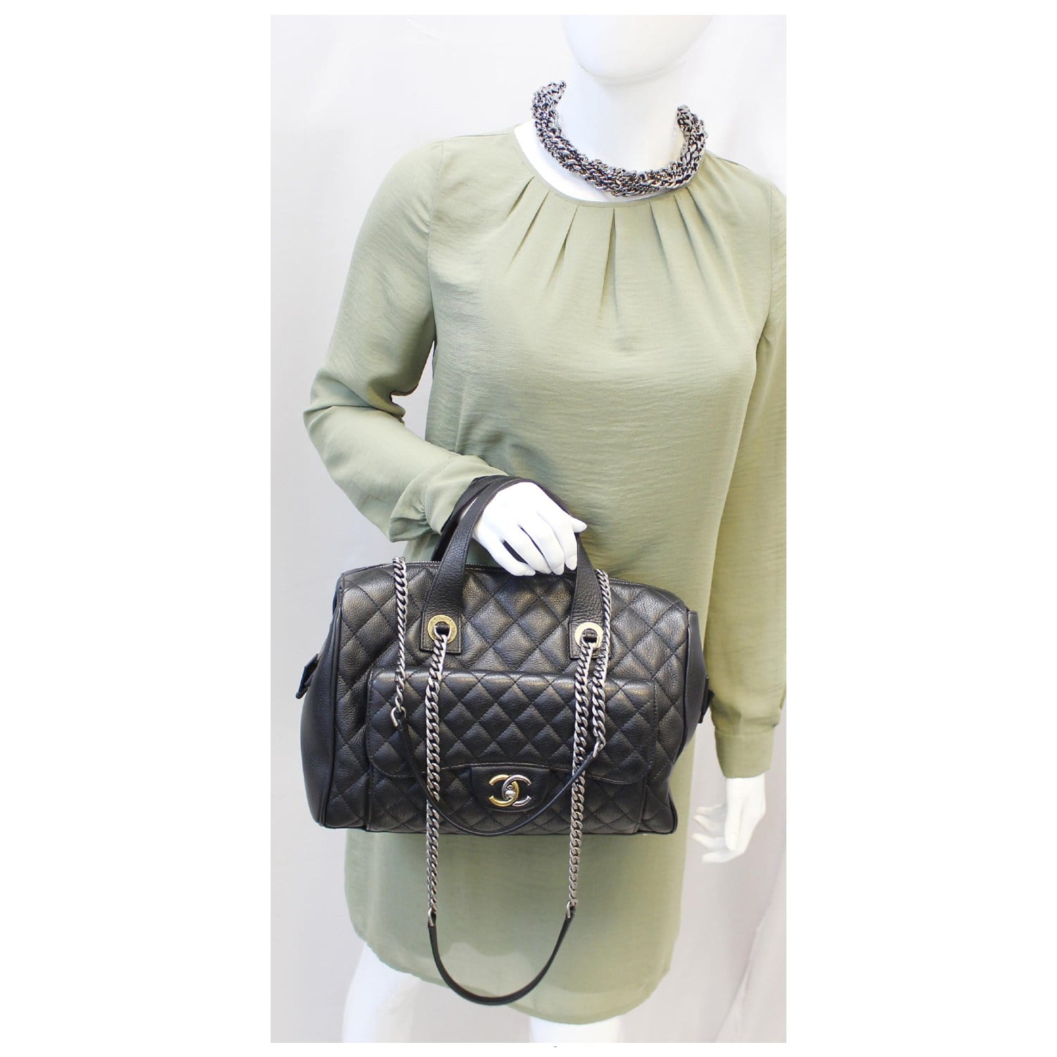 Bowling bag leather handbag Chanel Green in Leather - 25274460