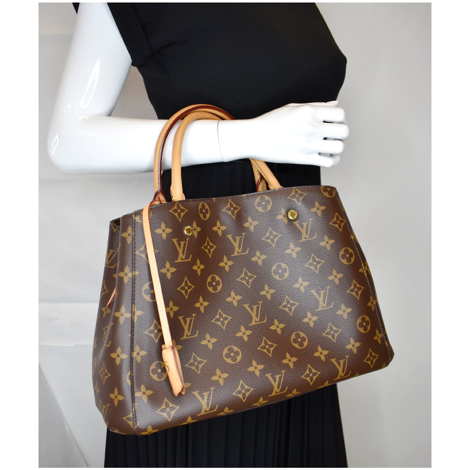 Louis Vuitton Monogram Bologne Shoulder Bag Brown Leather ref.980270 - Joli  Closet