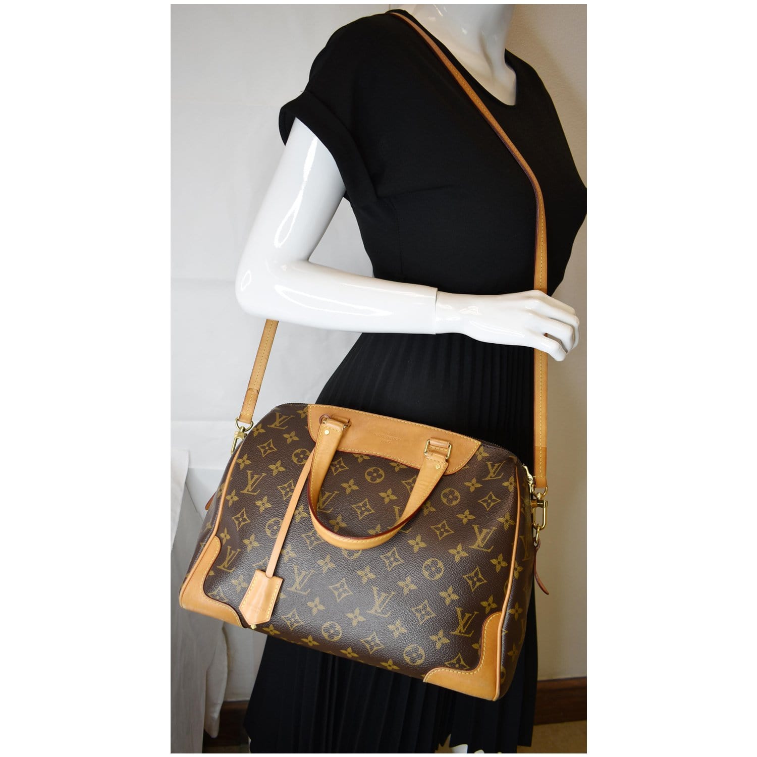 Louis Vuitton Monogram Retiro NM - Brown Handle Bags, Handbags