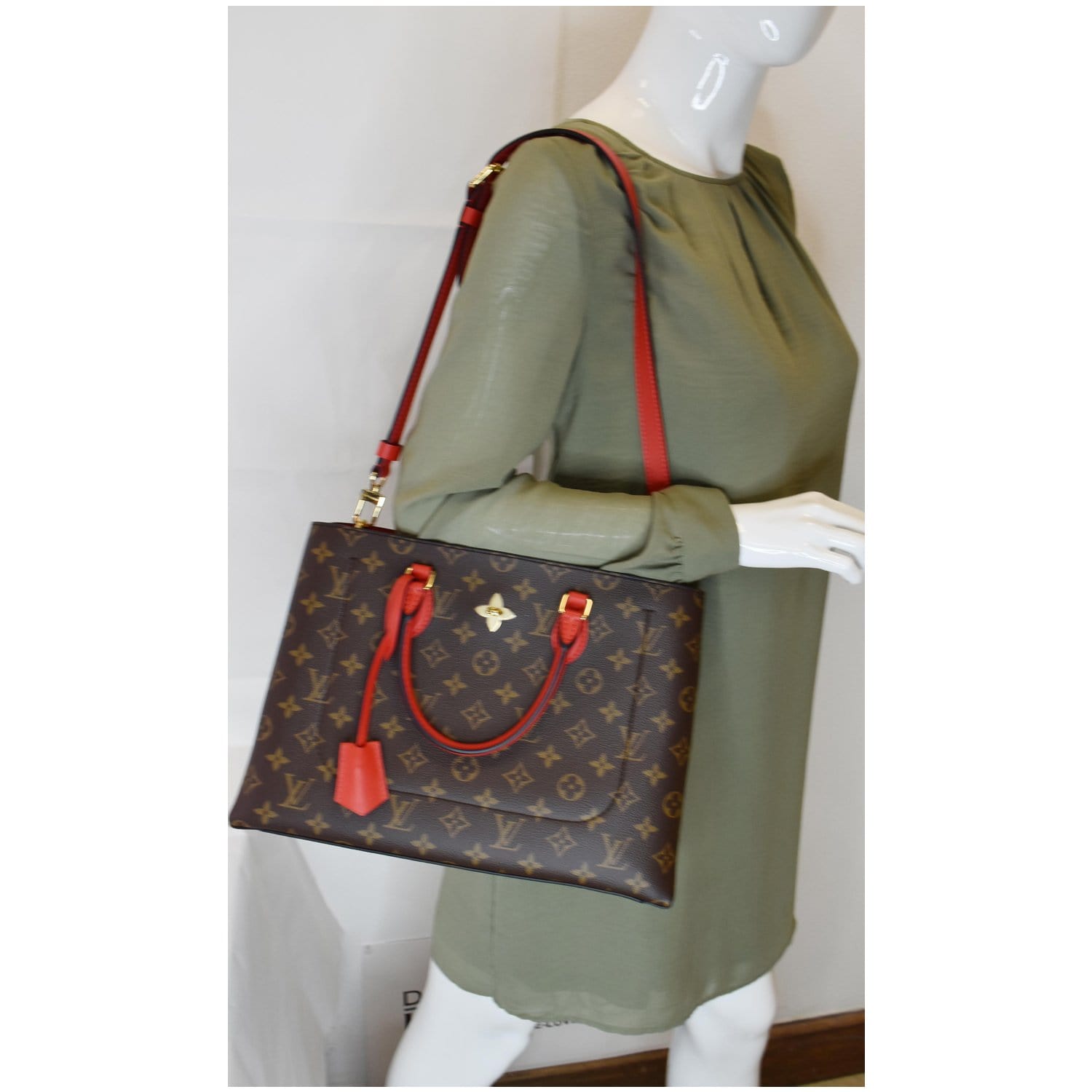 Flower tote cloth handbag Louis Vuitton Brown in Cloth - 30914776