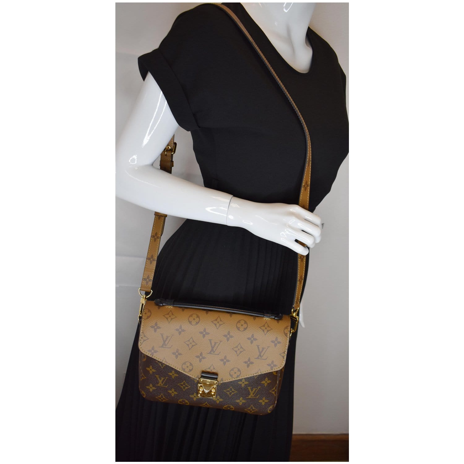 Pochette Métis Monogram Reverse - Women - Handbags