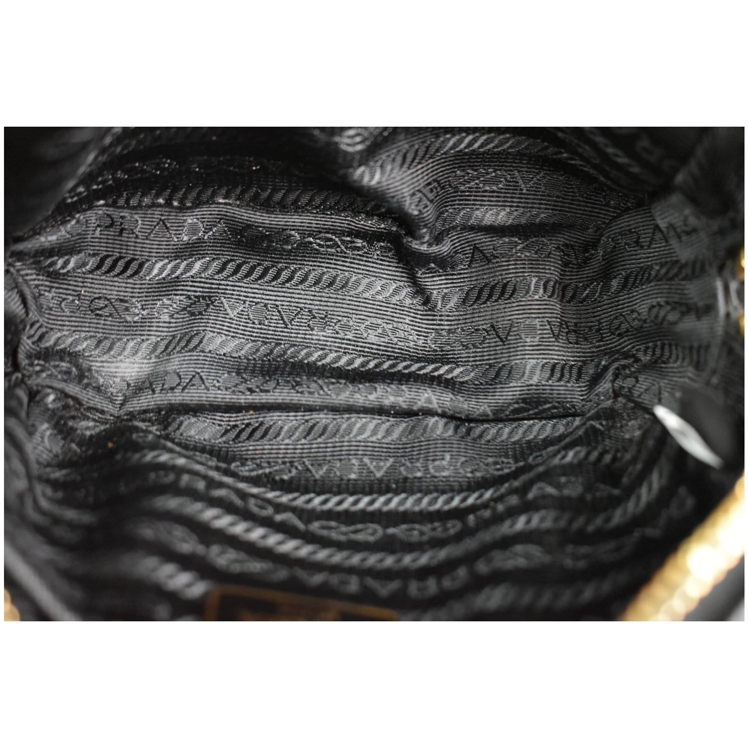 Saffiano leather crossbody bag Prada Black in Leather - 30930024