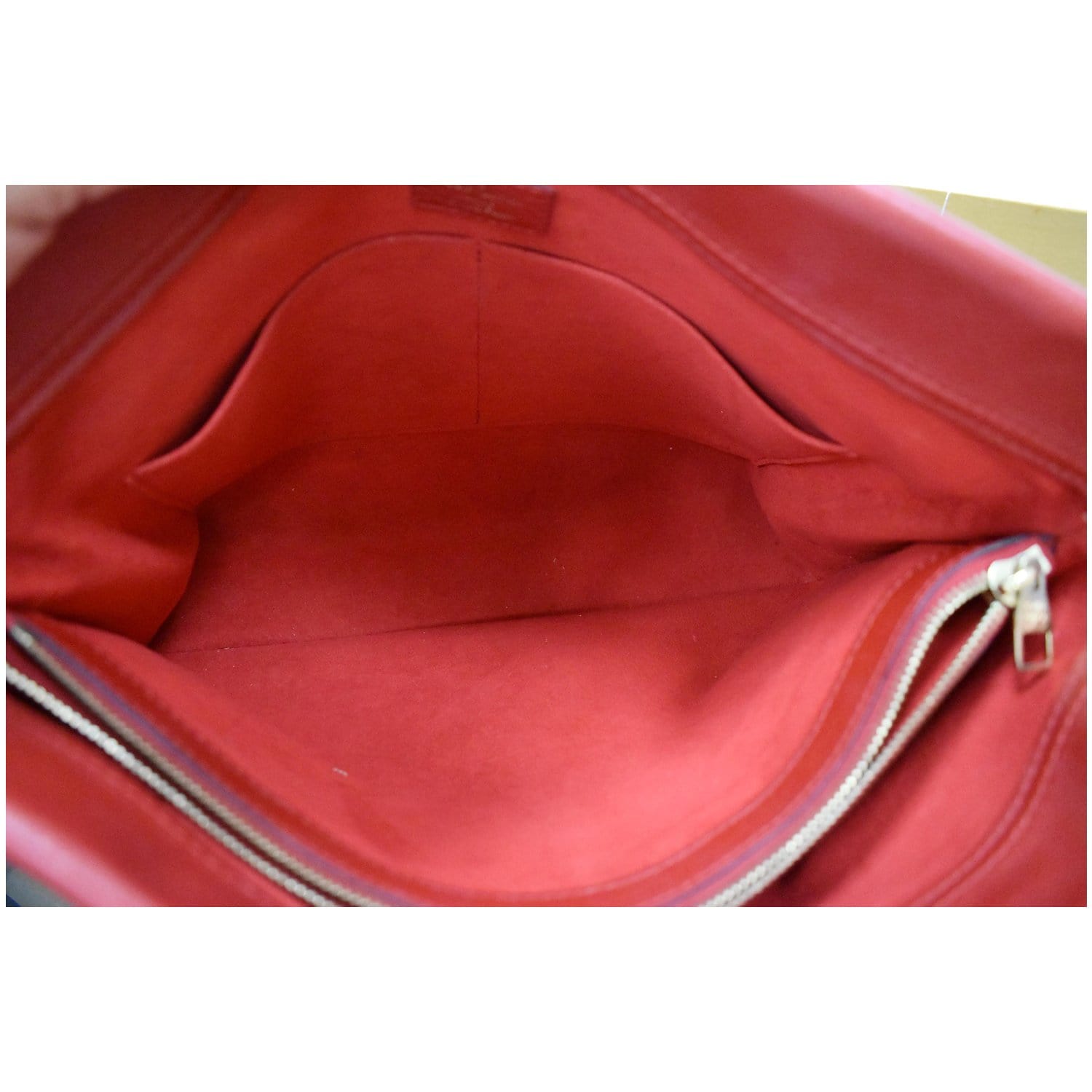 Louis Vuitton Pallas Chain Monogram Canvas Shoulder Bag ○ Labellov ○ Buy  and Sell Authentic Luxury