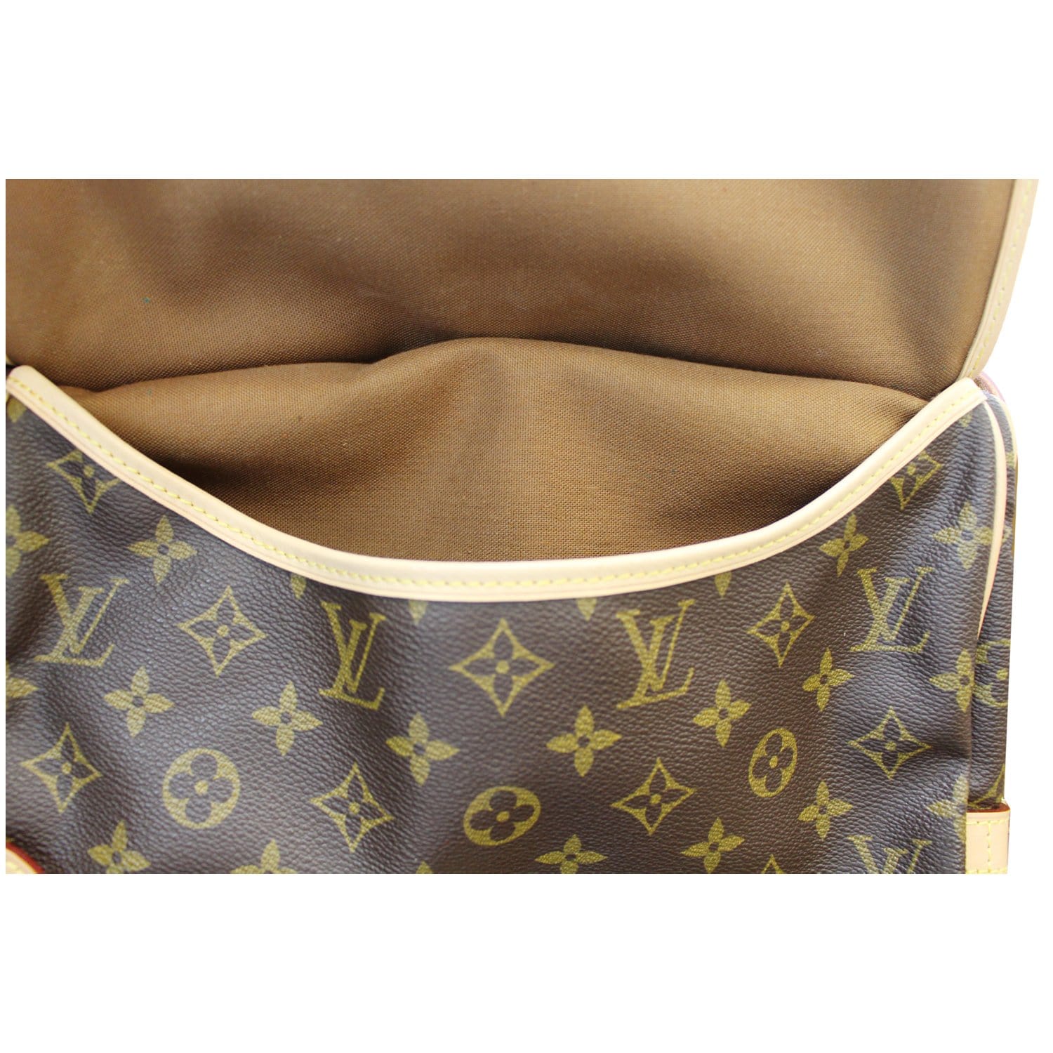Saumur cloth crossbody bag Louis Vuitton Brown in Cloth - 35024063