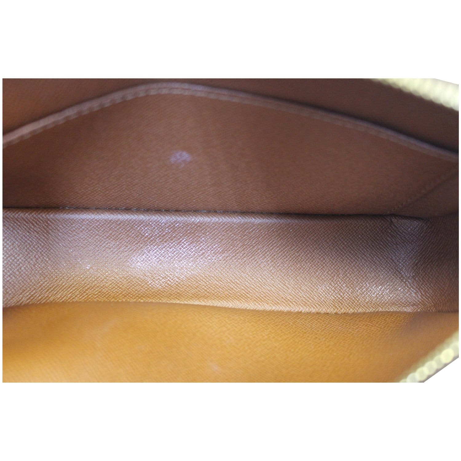 Rank A ｜ LV Monogram Pochette Cite PM Shoulder Bag｜092606
