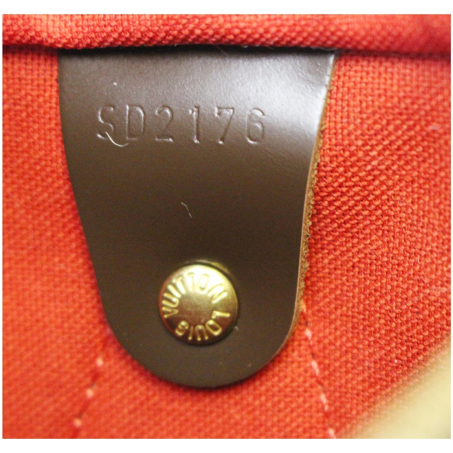 Designer Louis Vuitton Sling bag / Shoulder bag - Deep brown – Main Market  Online