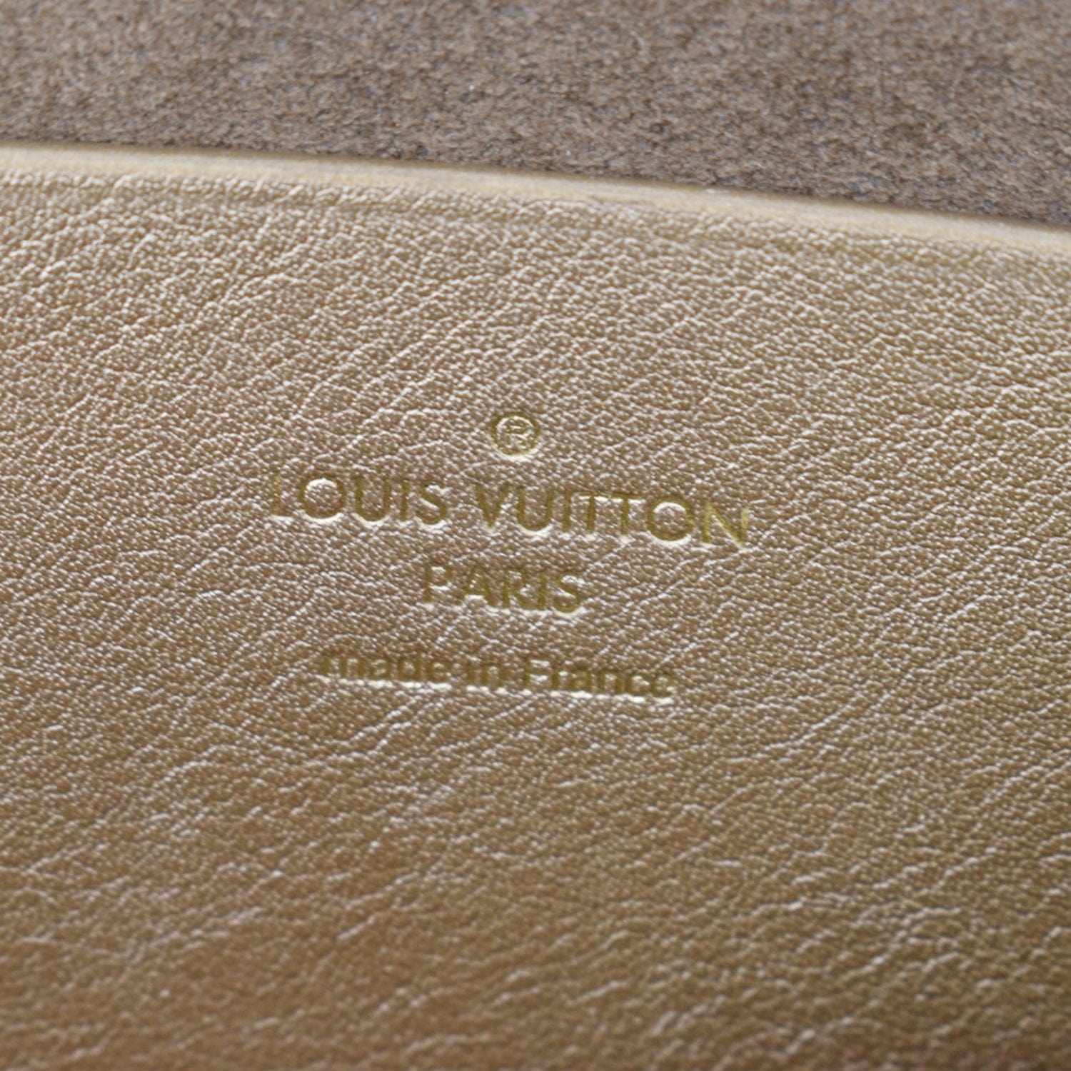 Louis Vuitton Louis Vuitton, Love note.