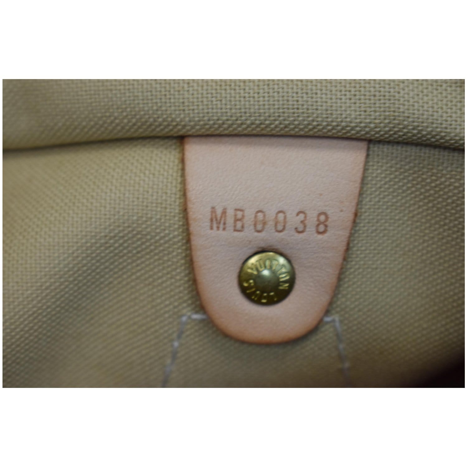 Speedy cloth handbag Louis Vuitton White in Cloth - 25259384