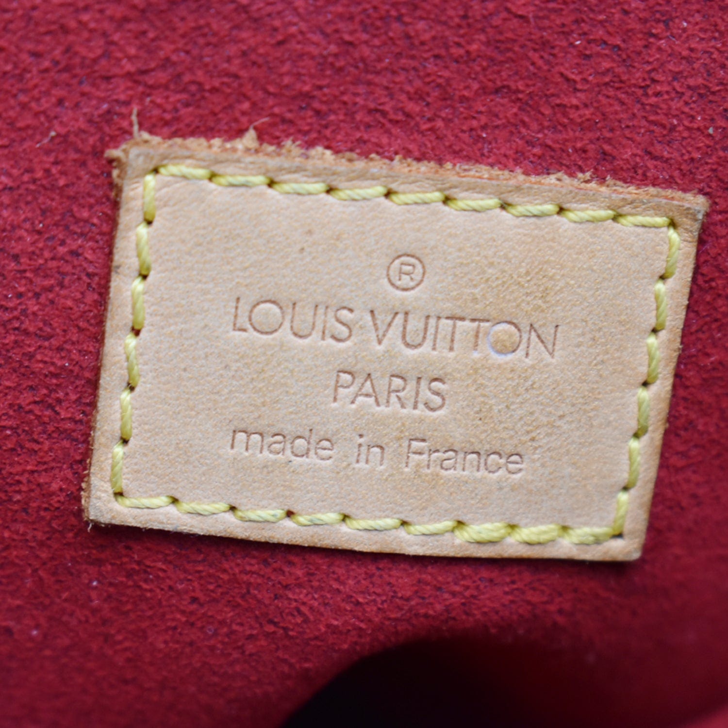 Louis Vuitton Croissant Hobo Zip 2le0108 Brown Coated Canvas Shoulder Bag  For Sale at 1stDibs