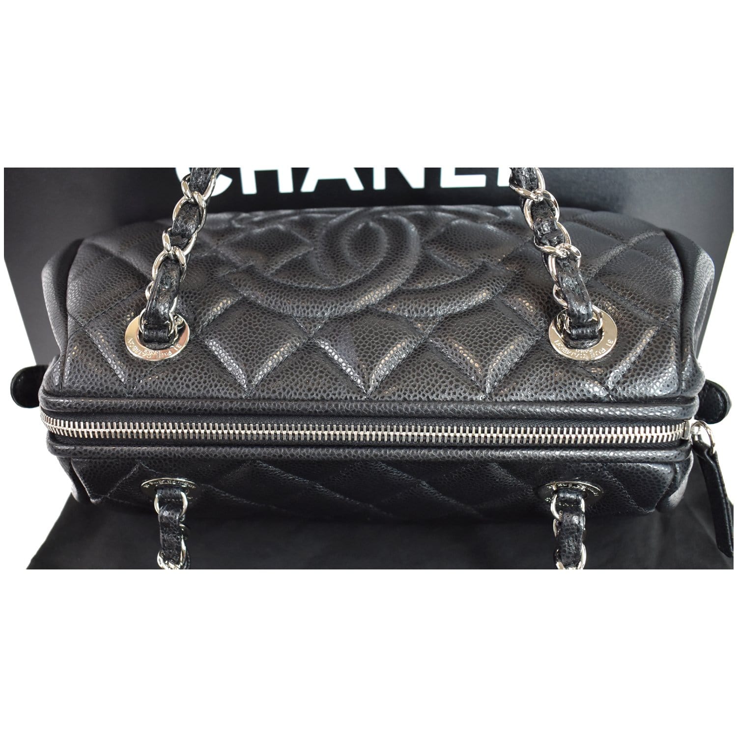 Chanel Caviar Leather Timeless Clutch (SHF-22293) – LuxeDH