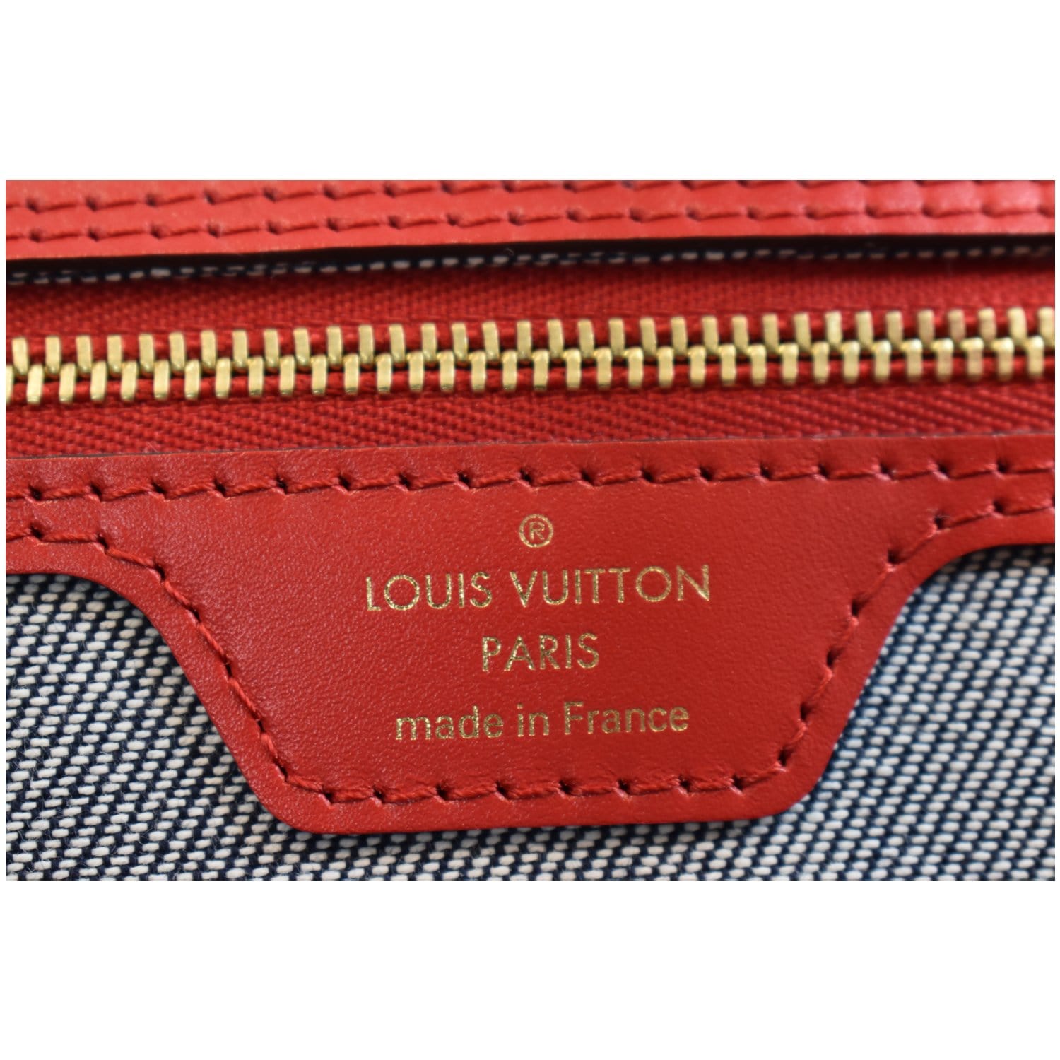 Louis Vuitton Monogram Denim Patchwork Pochette Bag  Сумки, Джинсовая  сумка, Клатч
