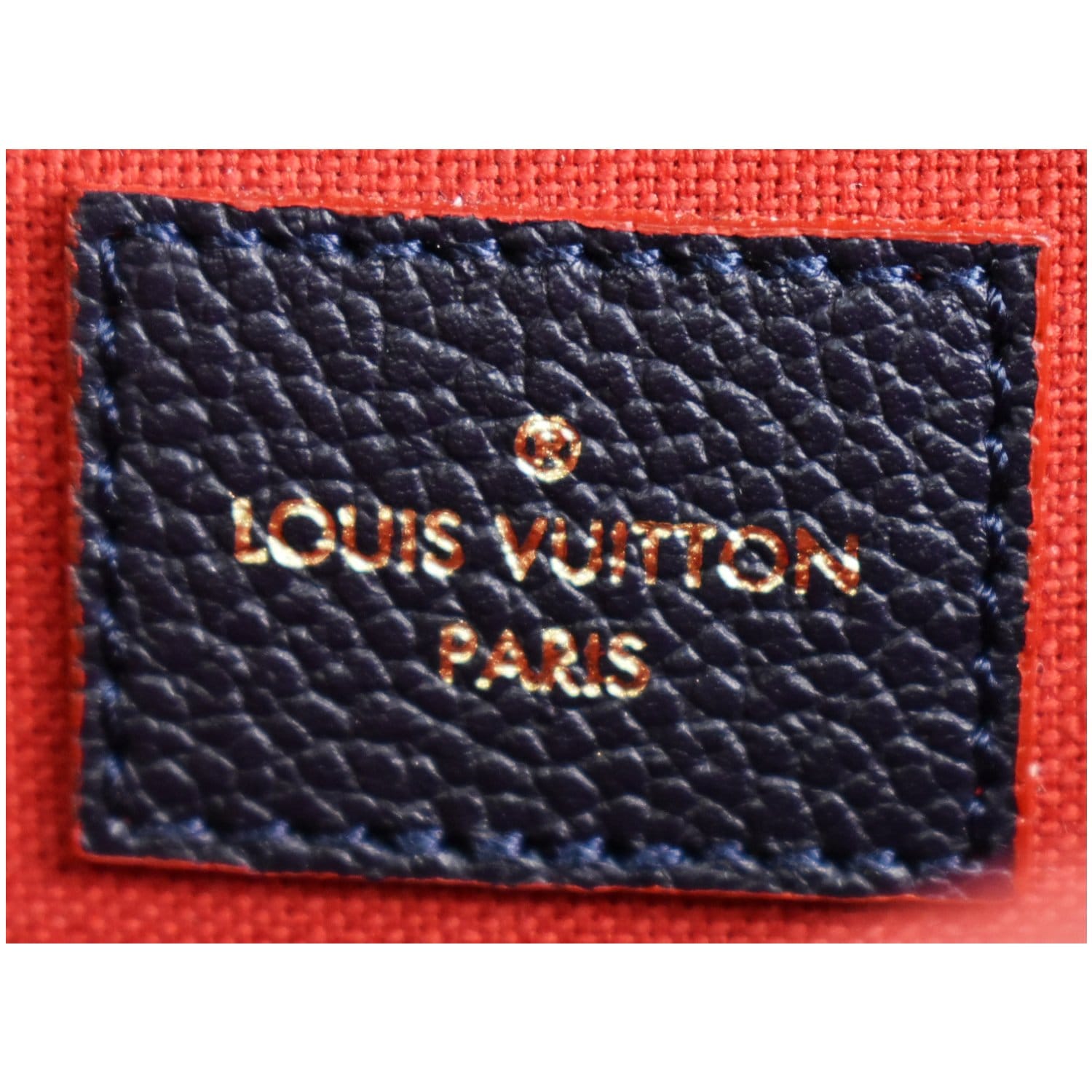 Louis Vuitton Pochette Mélanie Navy blue Leather ref.594790 - Joli Closet