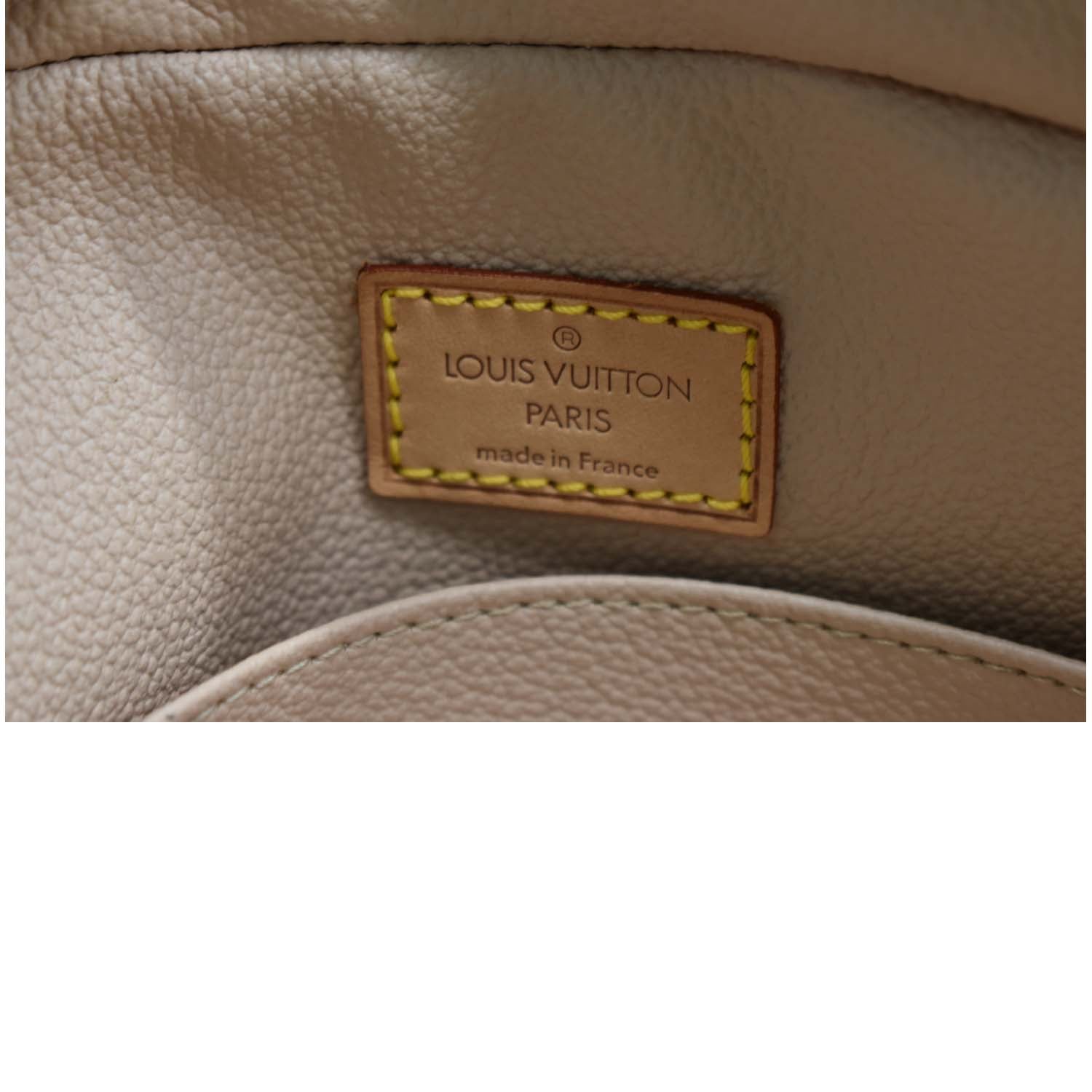 Trousse de toilette small bag Louis Vuitton Brown in Synthetic - 31973076
