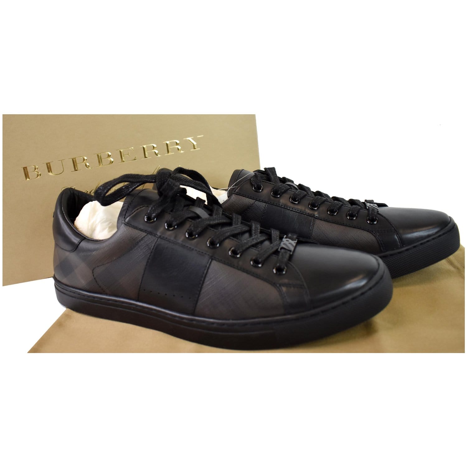 Real vs Fake Burberry sneakers. How to spot counterfeit Burberry London 