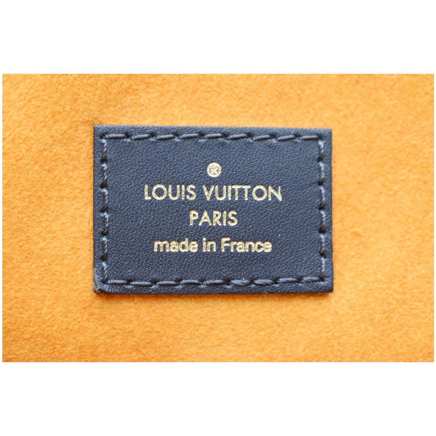 Beaubourg hobo cloth handbag Louis Vuitton Brown in Cloth - 22594833