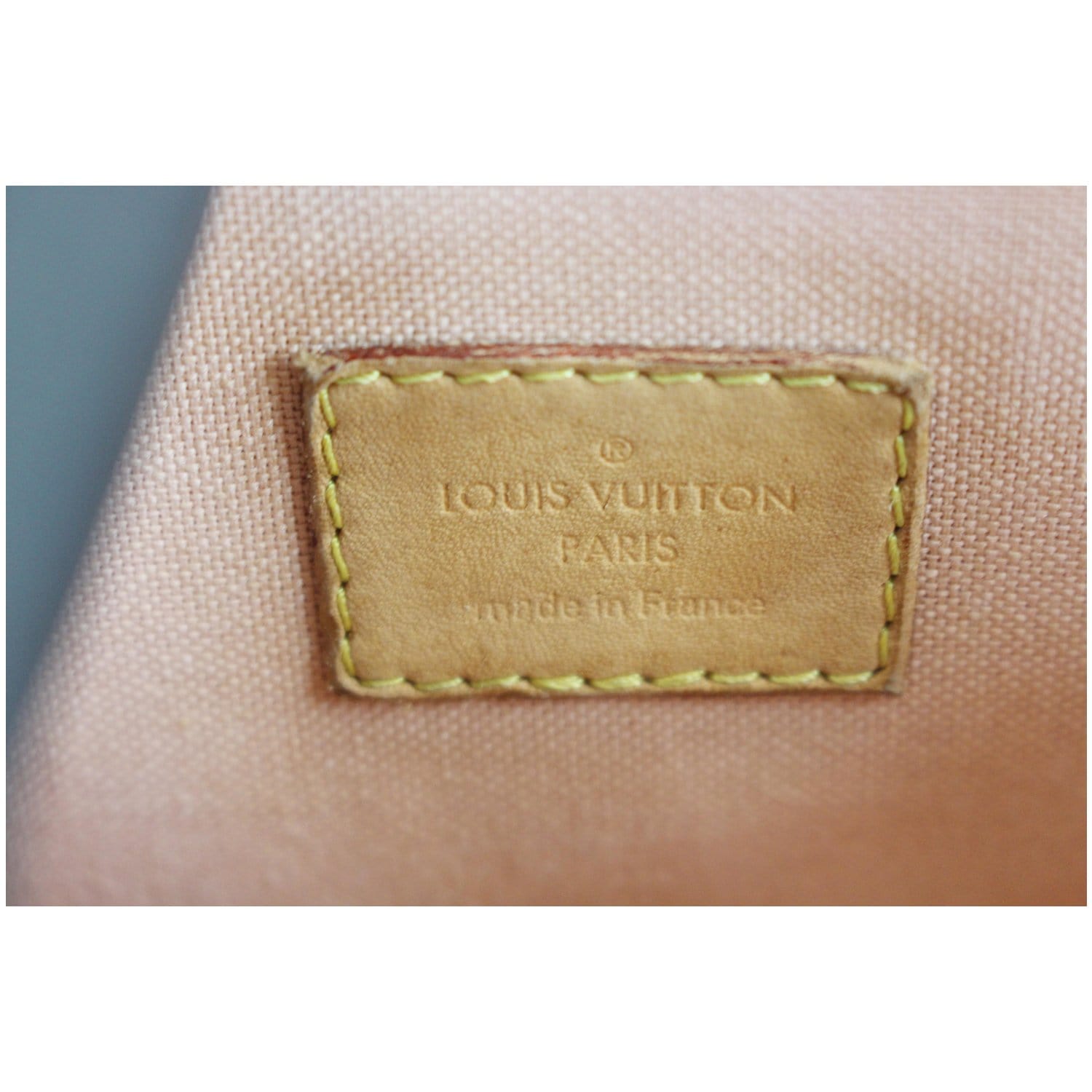 Louis Vuitton White Damier Azur Croisette Leather Cloth ref.1040621 - Joli  Closet