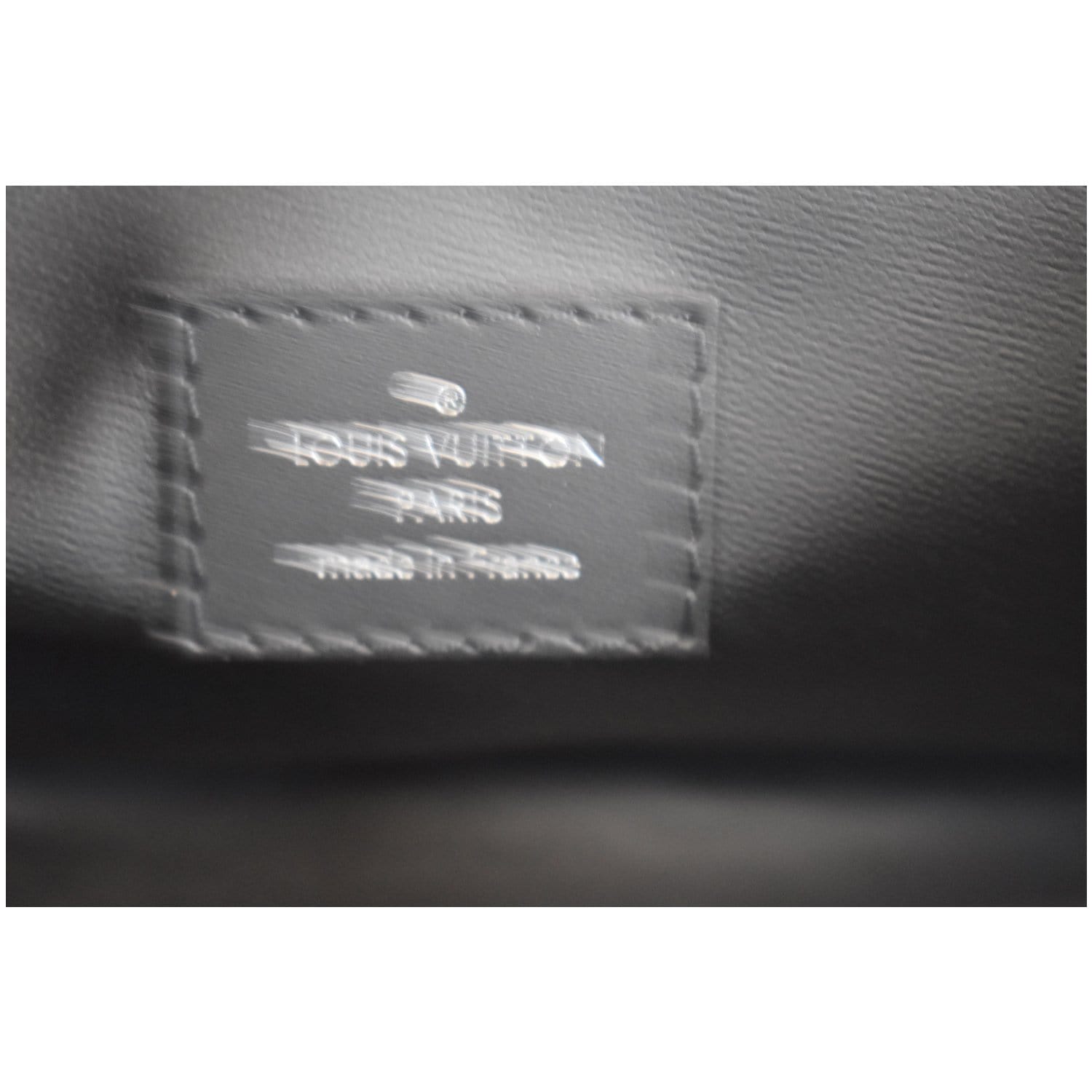 Shop Louis Vuitton DAMIER 2021 SS Dopp kit toilet pouch (M44494