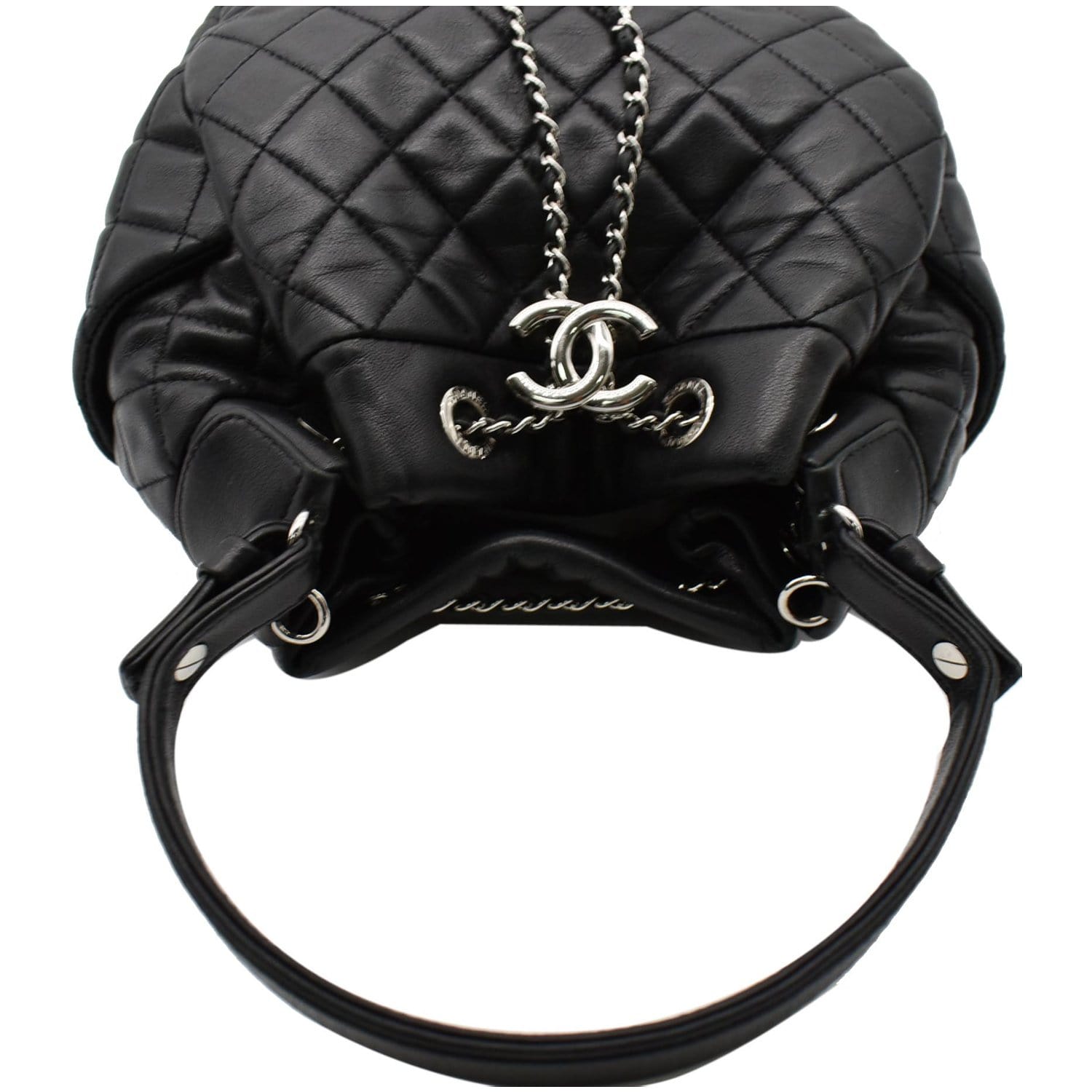Chanel 2021 Black Quilted Lambskin Leather Pearl Drawstring Bucket Bag at  1stDibs  chanel drawstring bucket bag 2021, chanel bucket bag 2021, chanel  pearl bucket bag