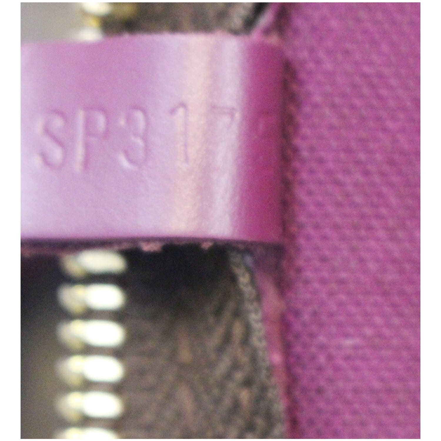 Speedy cloth handbag Louis Vuitton Brown in Fabric - 28891148