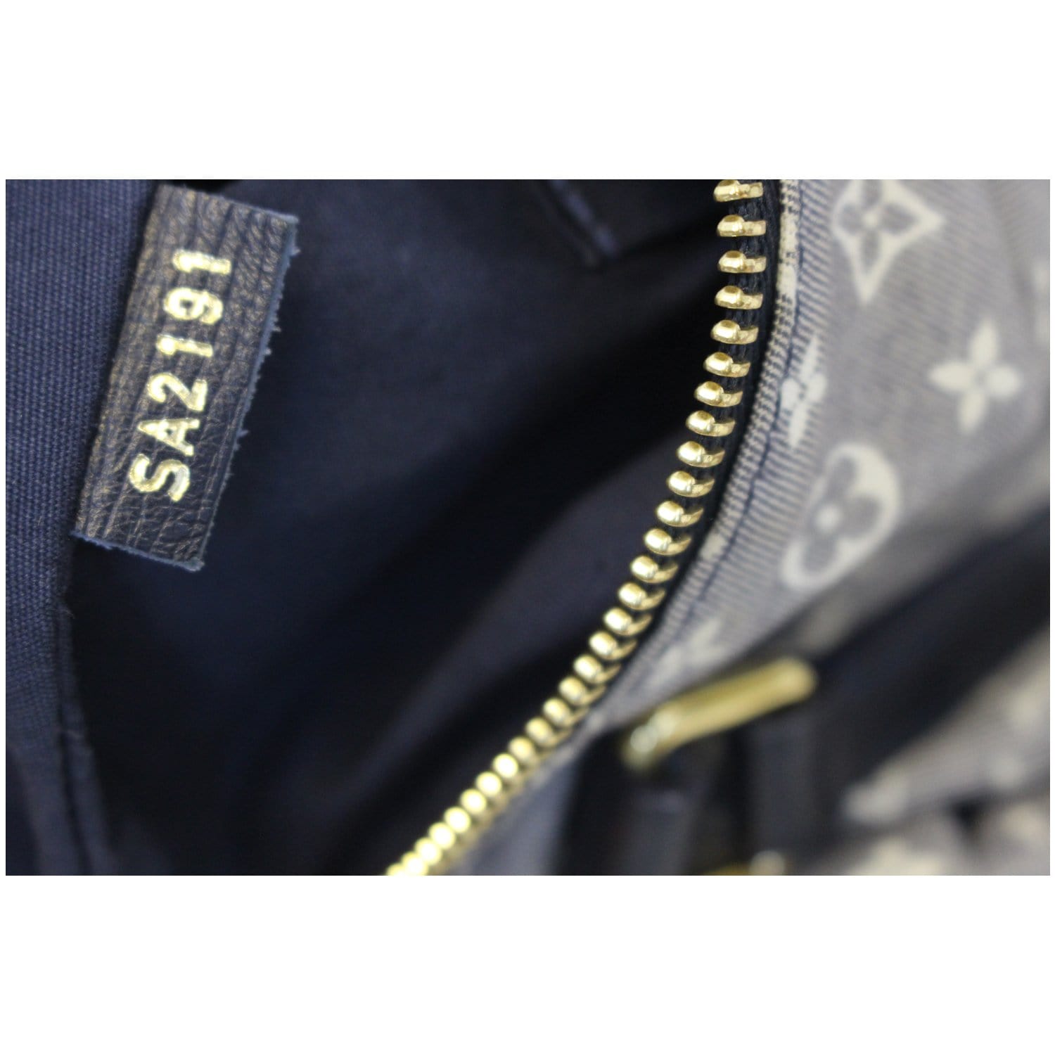 Louis Vuitton Monogram Idylle Ballade MM - Blue Shoulder Bags