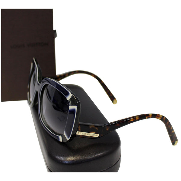LOUIS VUITTON Anemone Navy Sunglasses - Lv box 