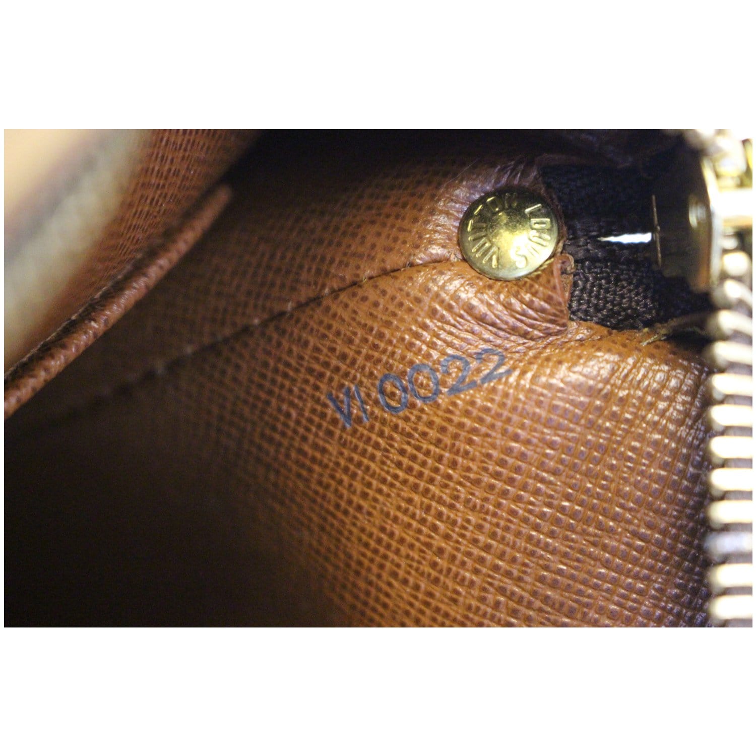 Vintage Louis Vuitton Monogram Canvas Drouot Crossbody Bag LM0015