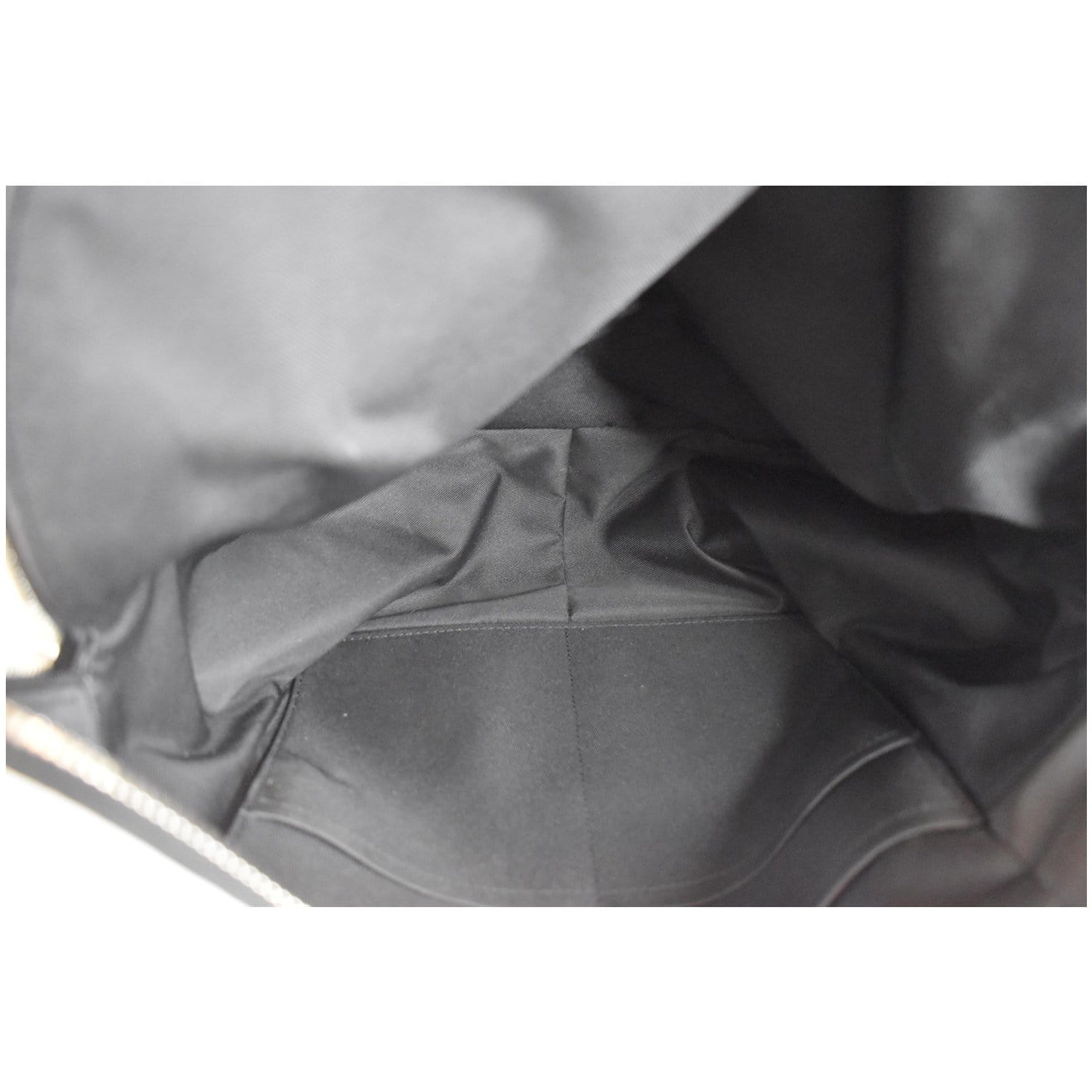 Louis Vuitton Backpack PM Taiga Cobalt Pacific Monogram Discovery Taig –  High End Hobbies