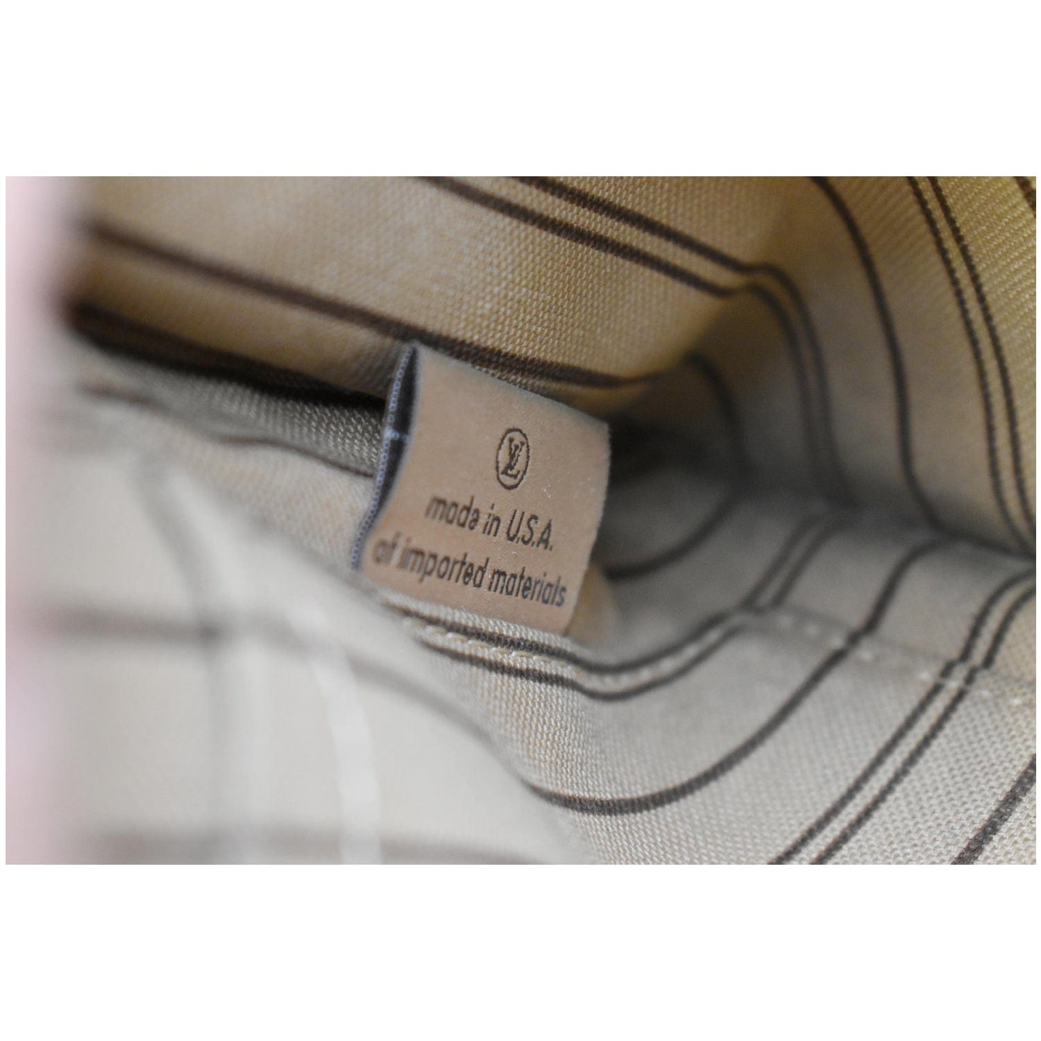 Louis Vuitton Monogram Porto Cervo Trunks Neverfull Pouch - Brown Clutches,  Handbags - LOU690421