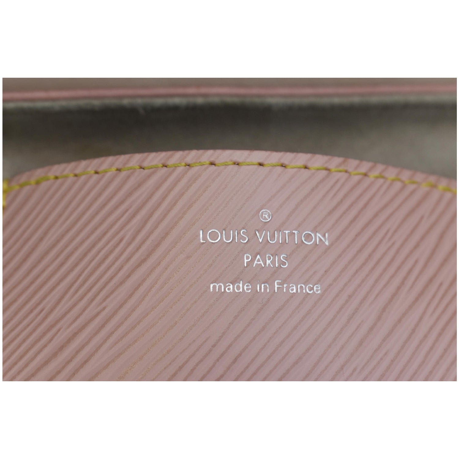 Louis Vuitton Pink Gradient Epi Twist Mm Top Handle Bag Leather ref.617641  - Joli Closet