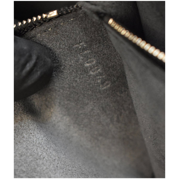 Louis Vuitton Pont Neuf PM Epi Leather Satchel Bag code