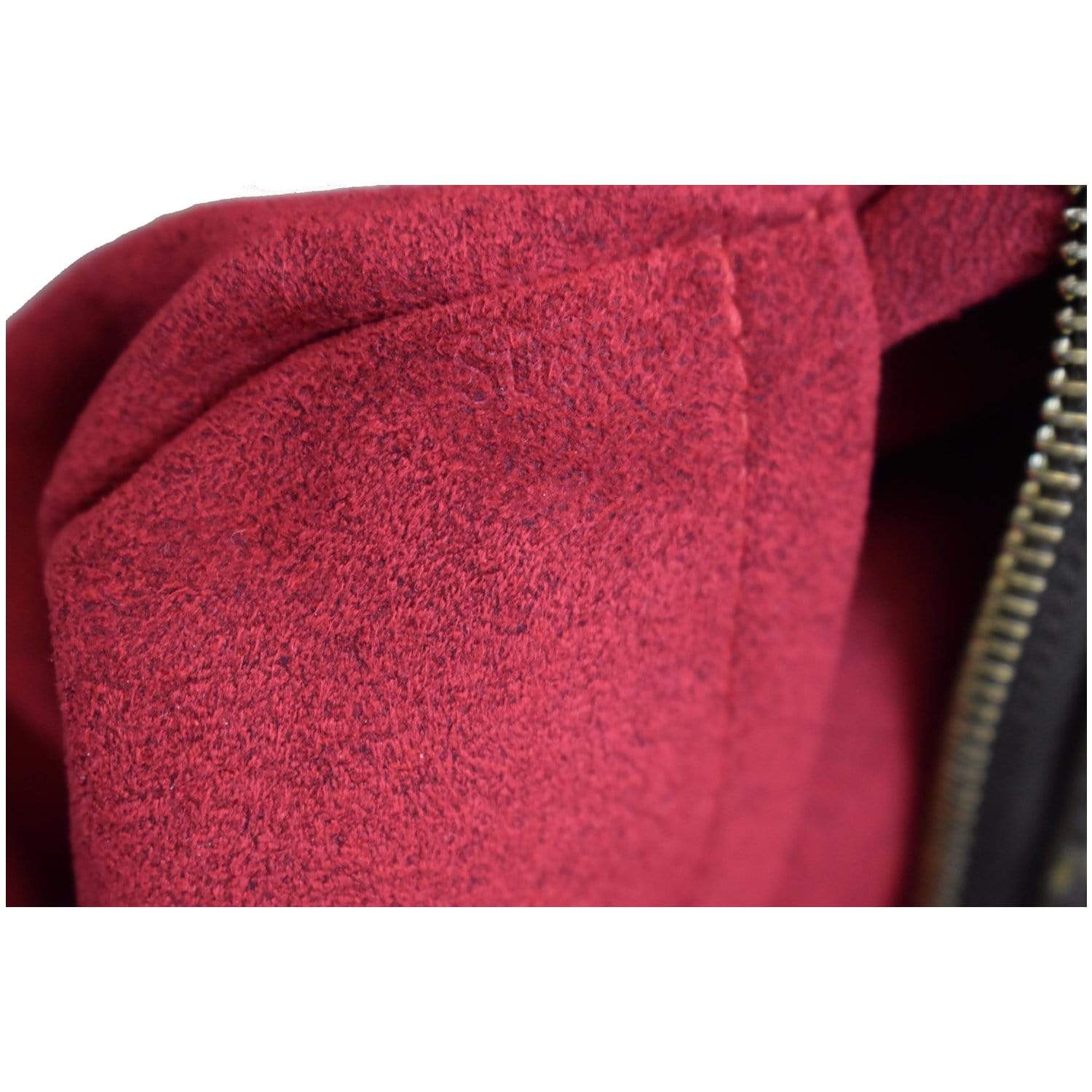Sold at Auction: Louis Vuitton, Louis Vuitton - Viva Cite MM - Brown / Tan  Monogram Shoulder Bag