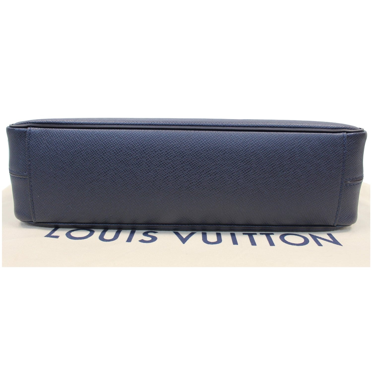 Louis Vuitton Glacier Taiga Leather Roman MM Messenger Bag - Yoogi's Closet