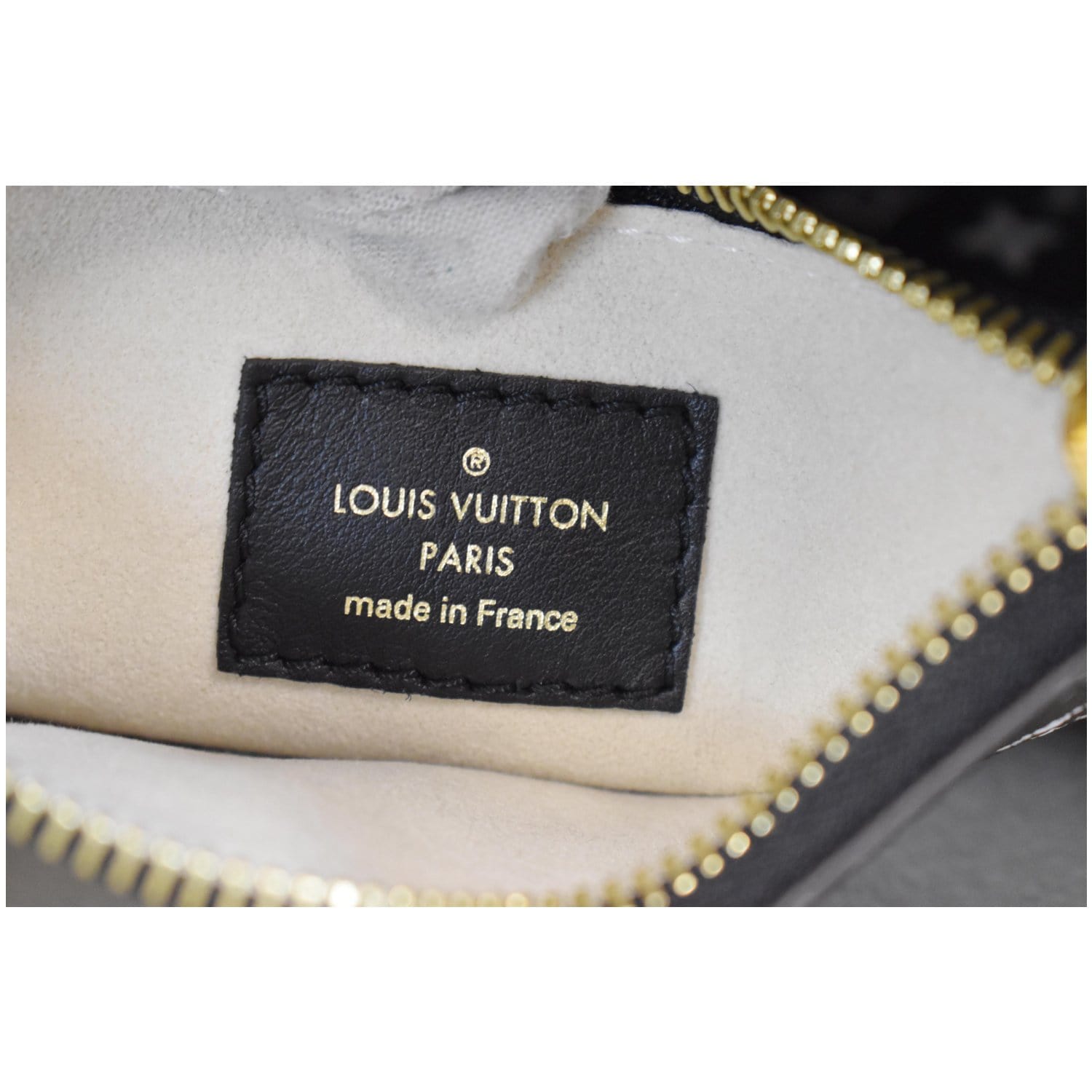 Louis Vuitton NeoNoe Handbag Limited Edition Jungle Monogram Giant at  1stDibs  louis vuitton neonoe limited edition, louis vuitton neonoe jungle,  neonoe jungle louis vuitton