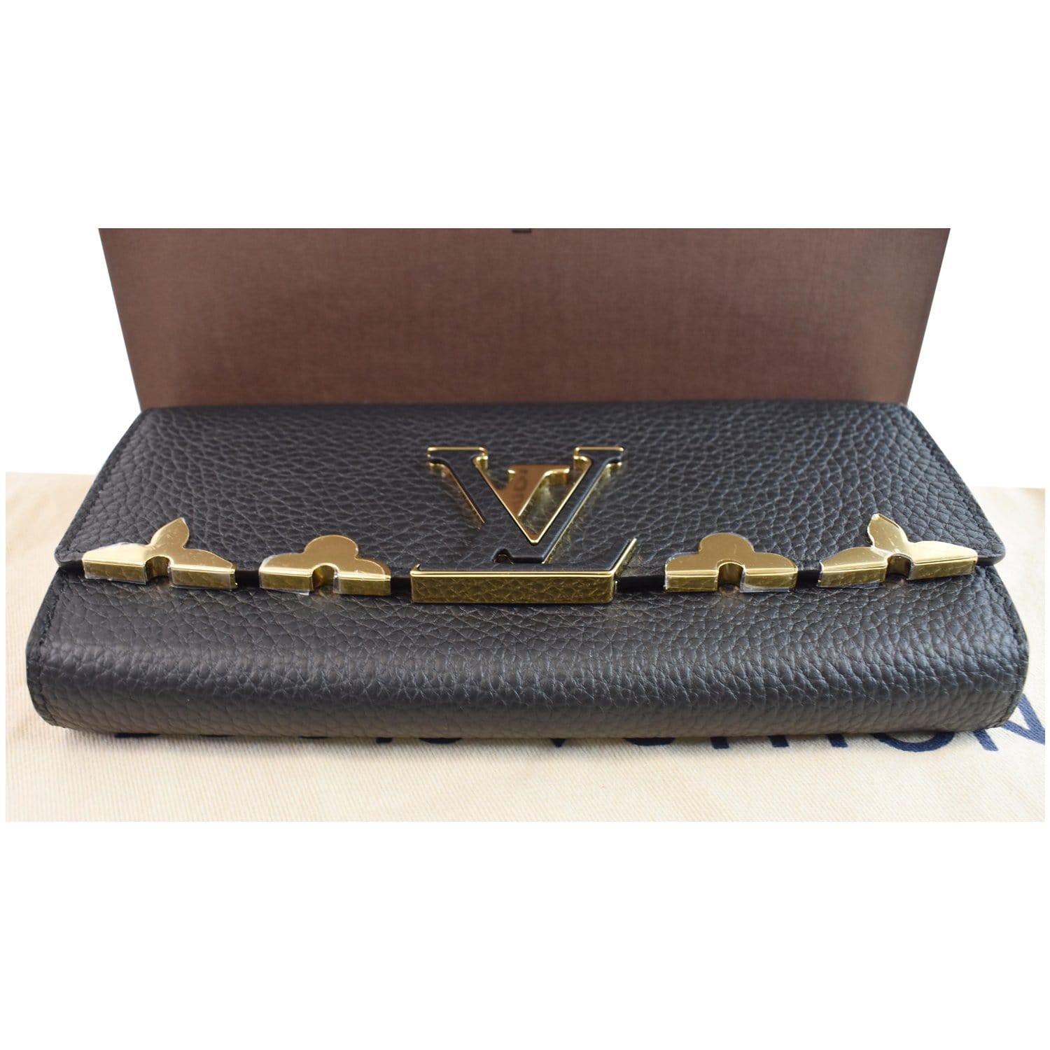 Louis Vuitton, Bags, Authentic Louis Vuitton Capucines Wallet