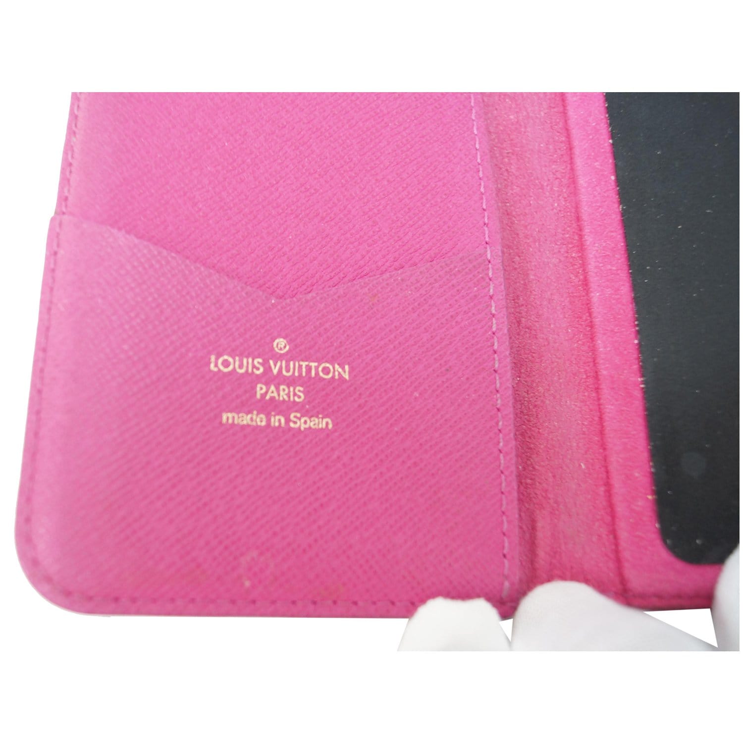 Louis Vuitton Iphone 7 LV Monogram Travel Case LV-1202P-0005