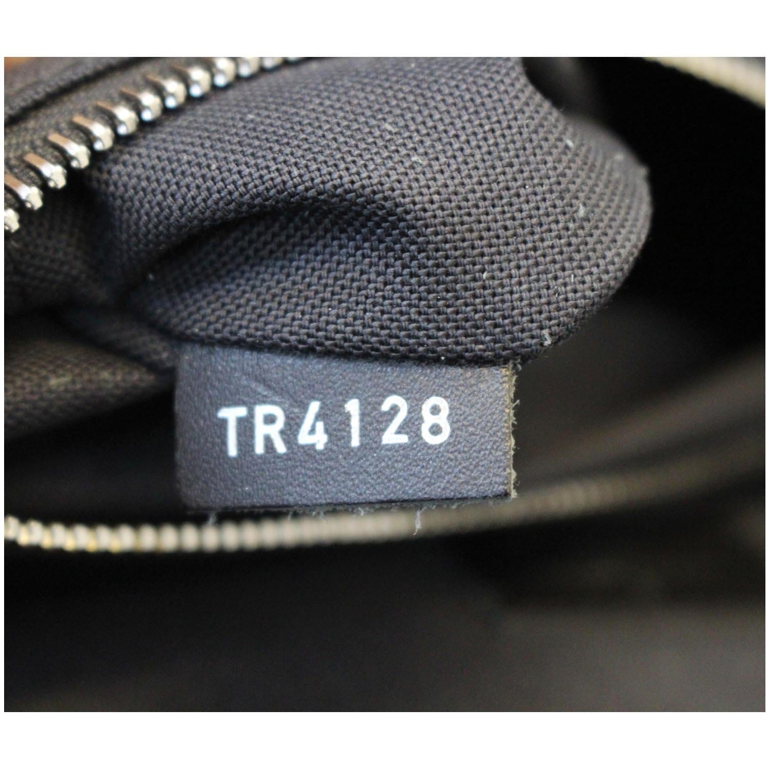 Shop Louis Vuitton CHRISTOPHER Backpacks (M46247) by luxurysuite