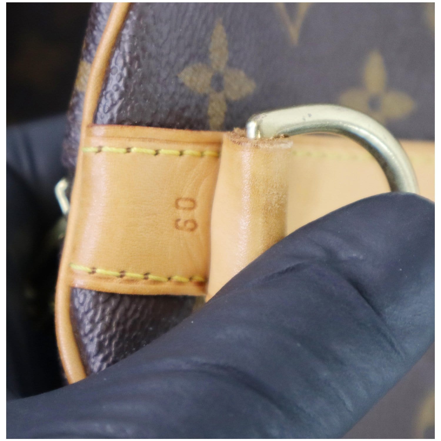 Louis Vuitton Monogram Keepall 60 - Brown Luggage and Travel, Handbags -  LOU800880