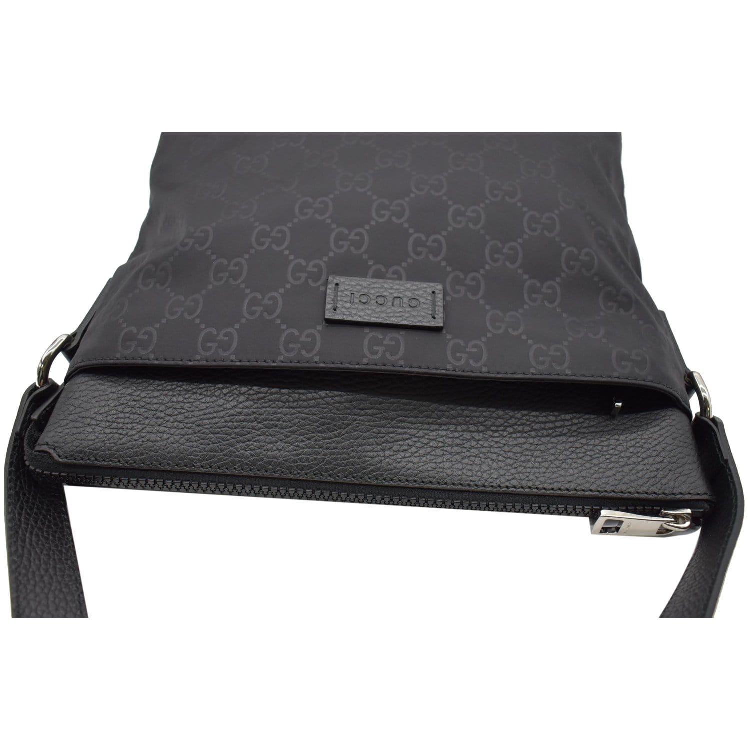 Gucci Black Monogram Nylon Messenger Bag ○ Labellov ○ Buy and