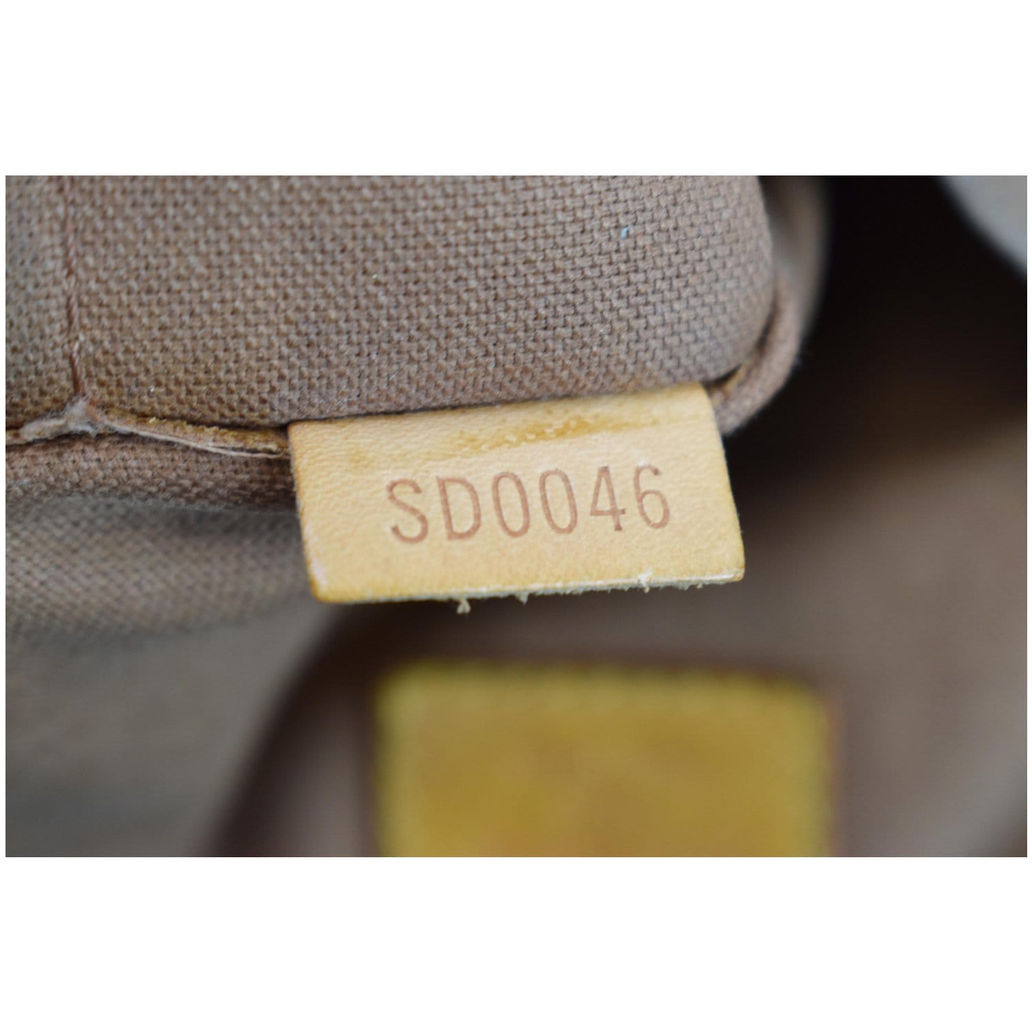 Louis Vuitton Brown Monogram Tulum GM Leather Cloth ref.142630 - Joli Closet
